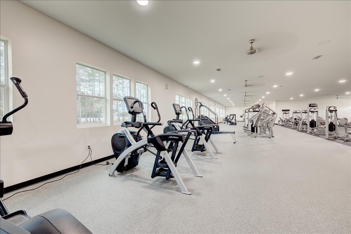 HAMMOCK BAY - Residential