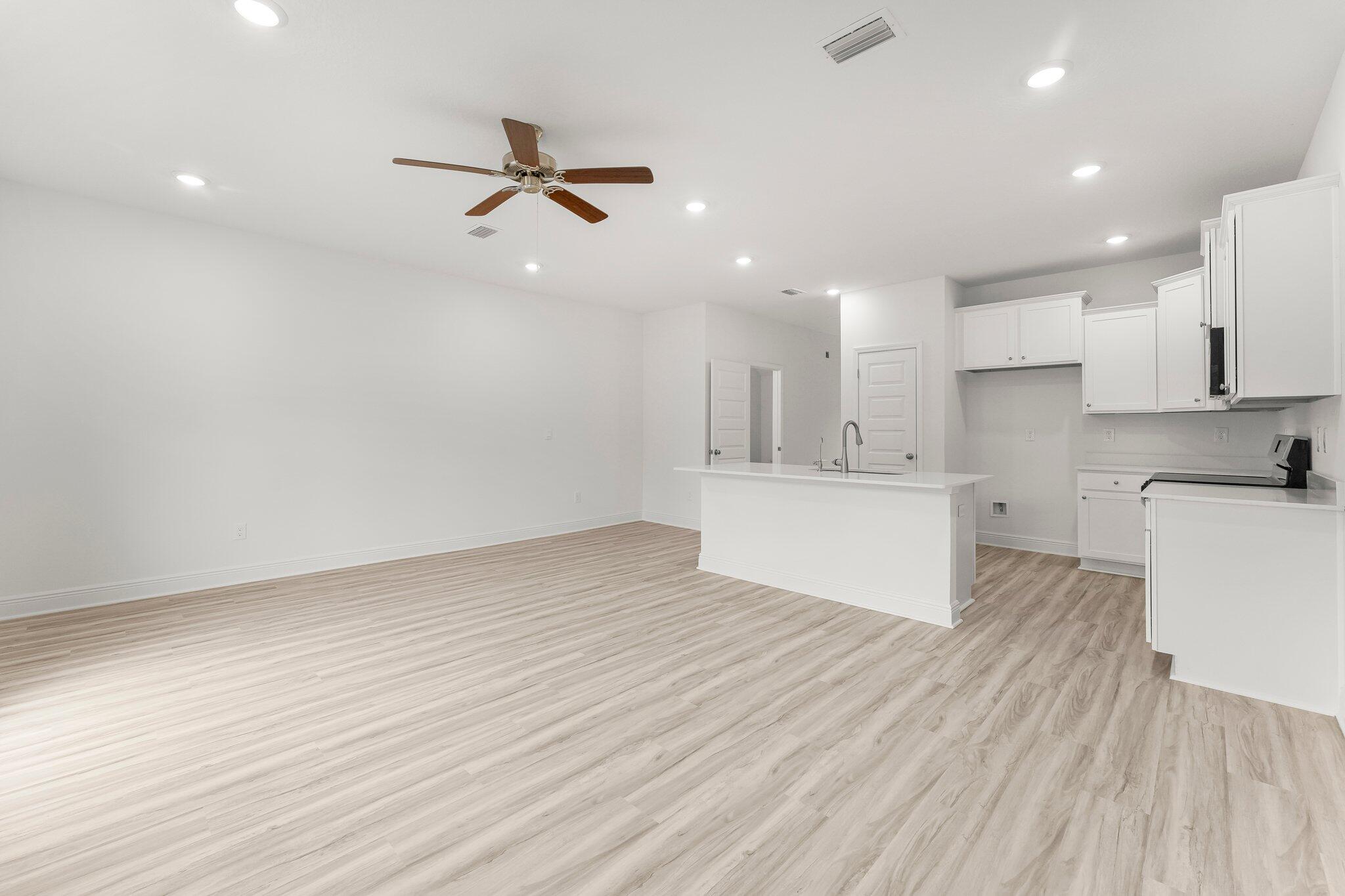 Hawk's Landing Townhomes - Residential