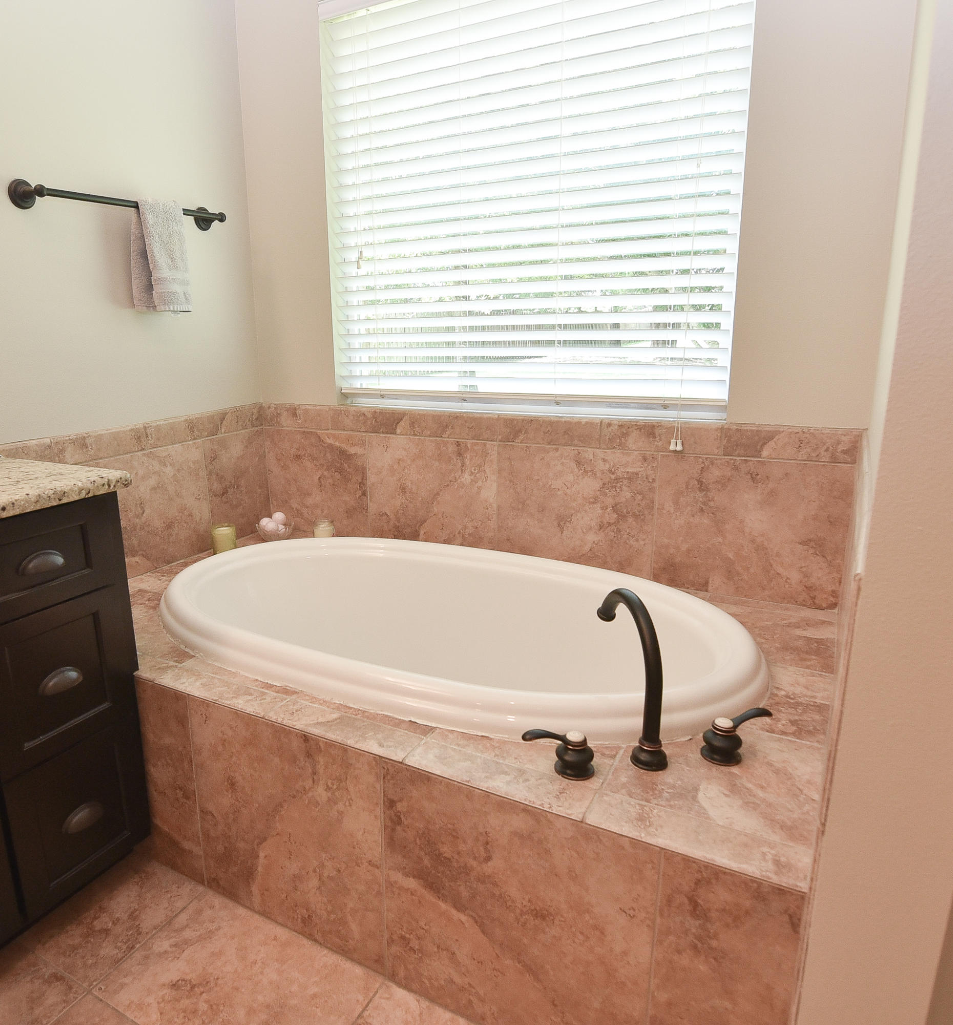 MILL CREEK FARMS - Residential