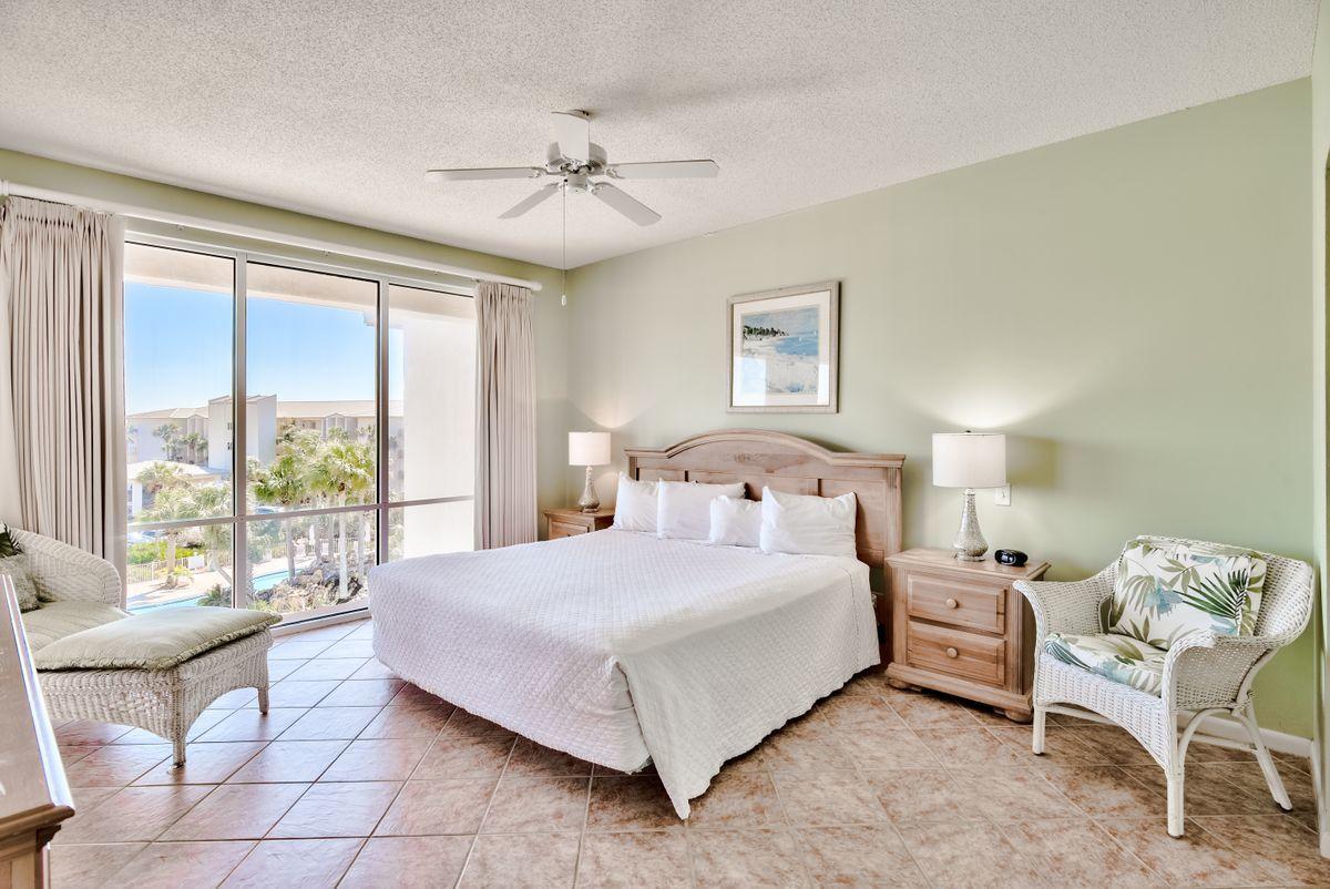 HIGH POINTE RESORT CONDO - Residential