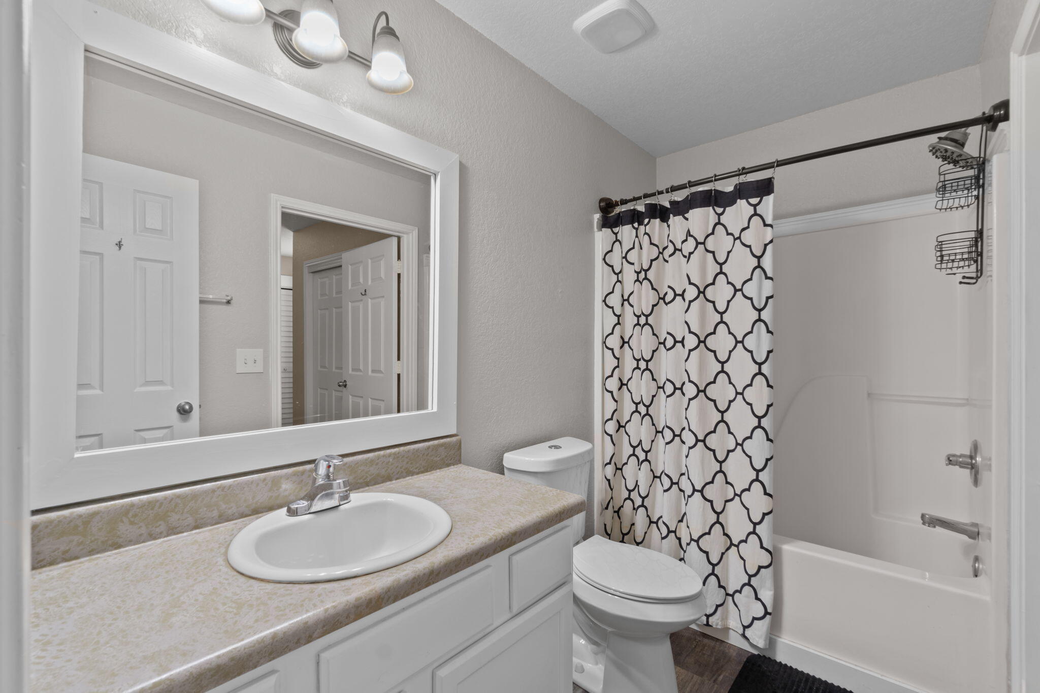 QUAIL RUN - Residential