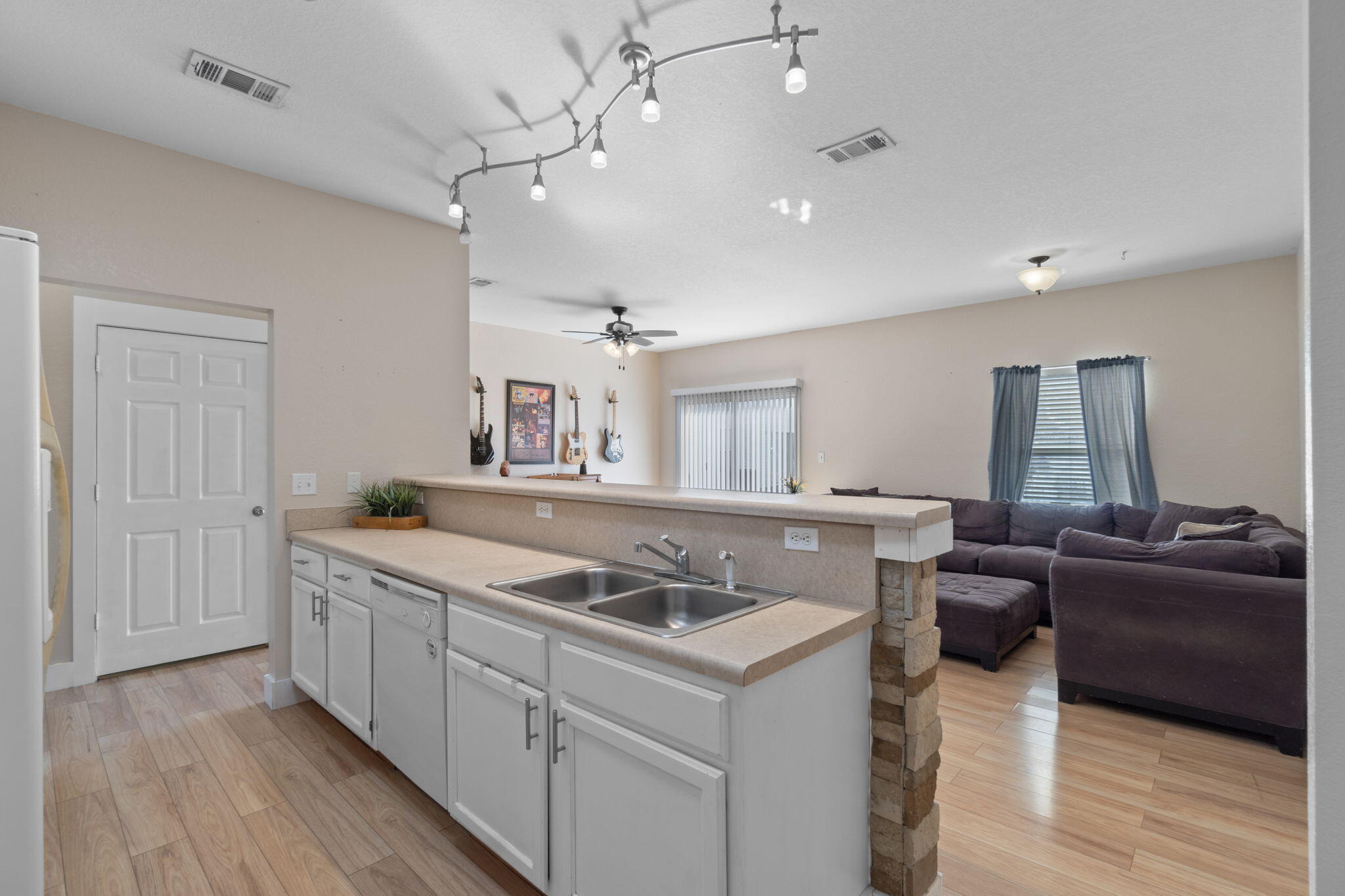 QUAIL RUN - Residential