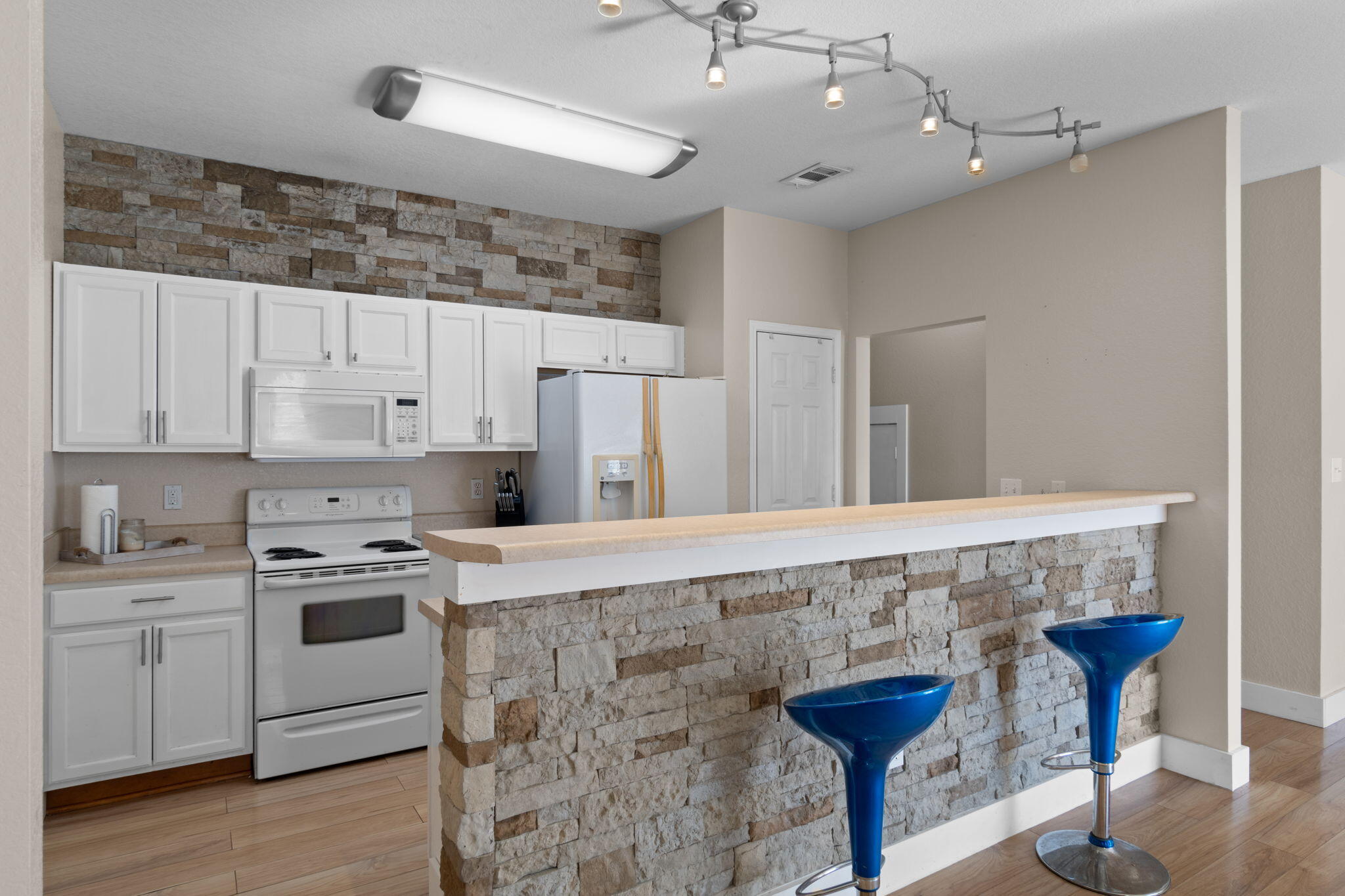 QUAIL RUN - Residential