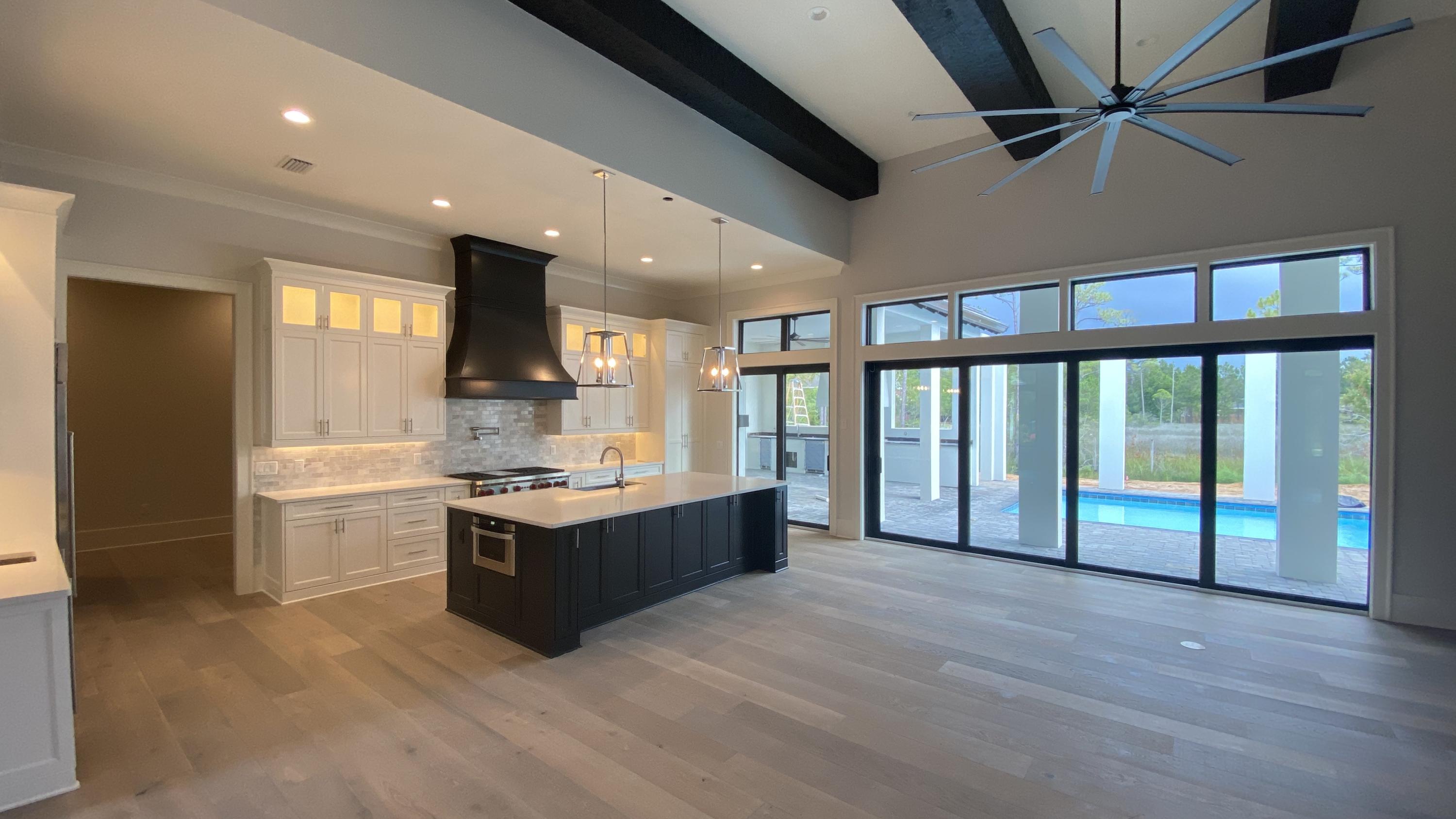 BURNT PINE - Residential