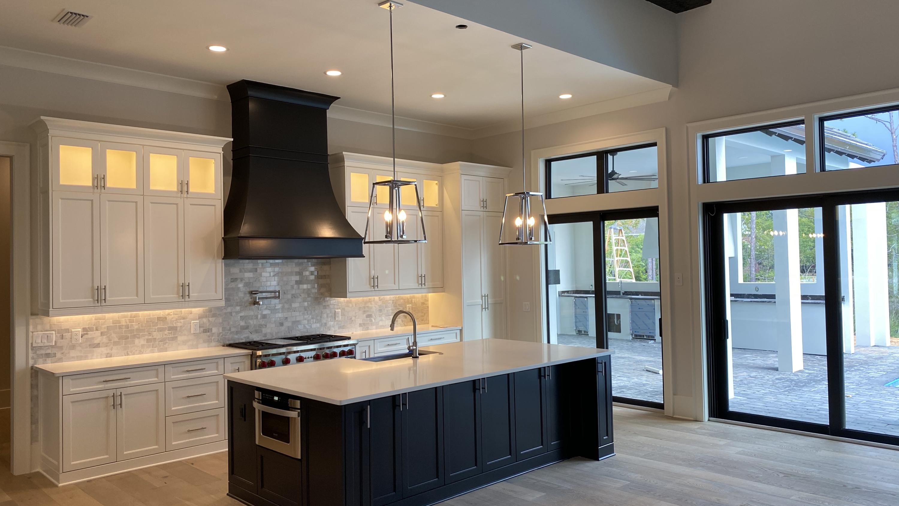 BURNT PINE - Residential