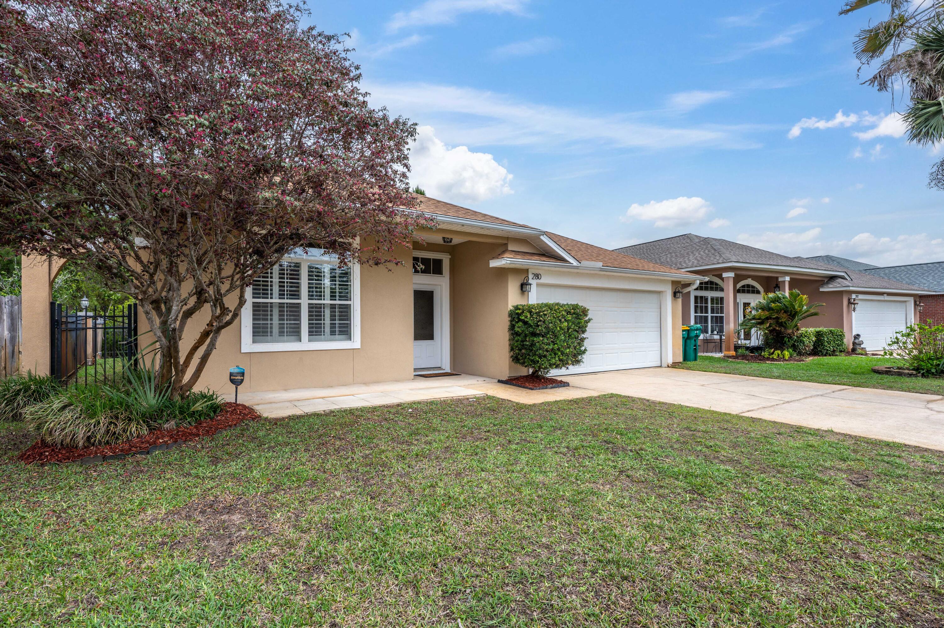 SEQUOIA ESTATES - Residential