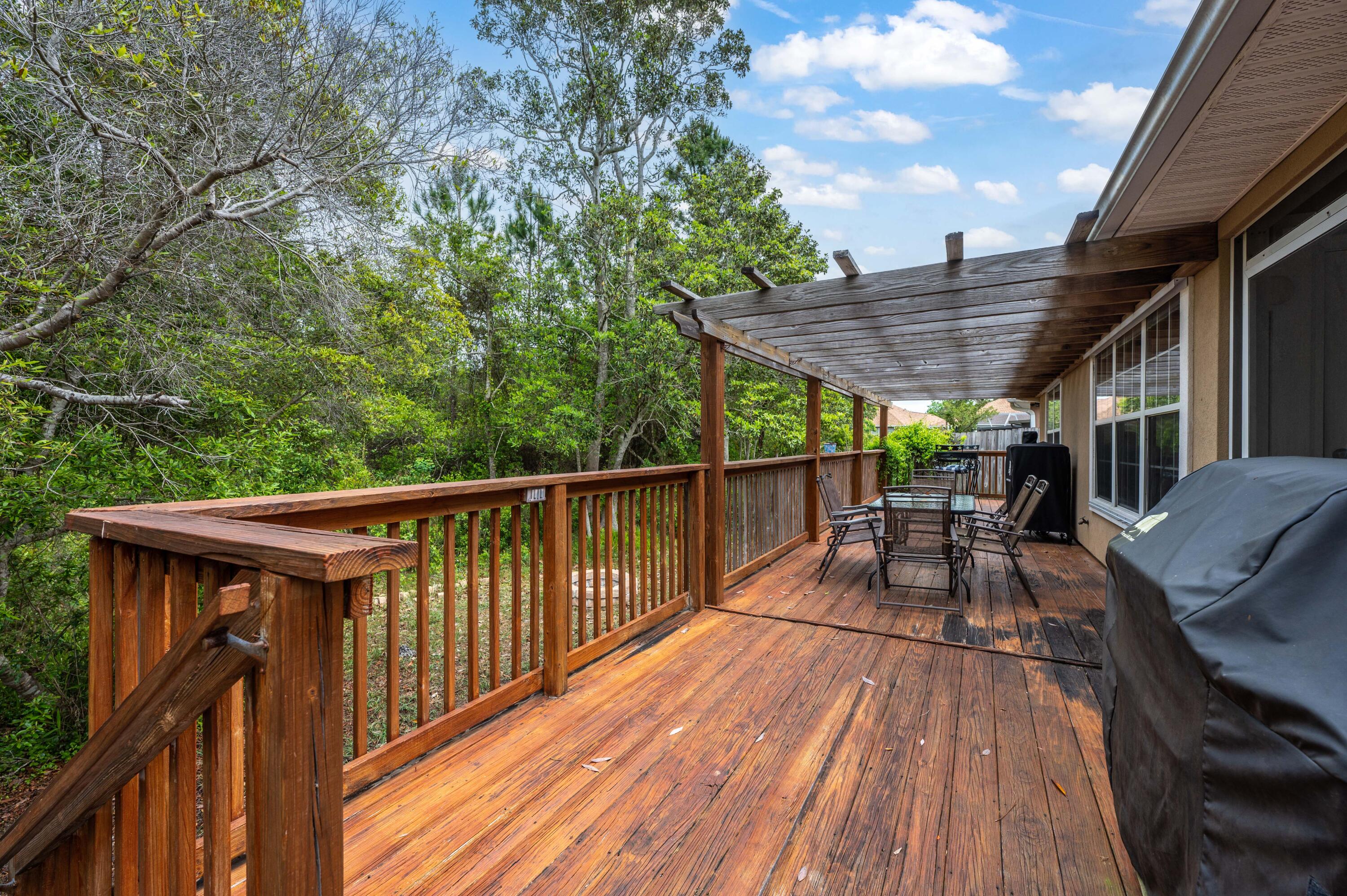 SEQUOIA ESTATES - Residential