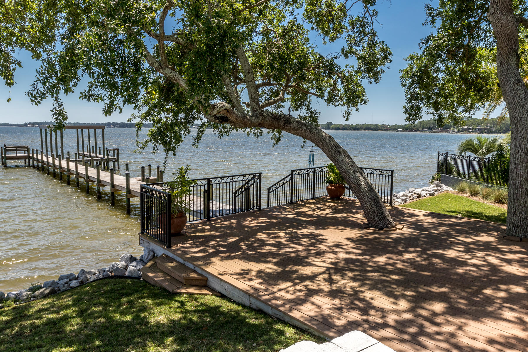 DRIFTWOOD ESTATES - Residential