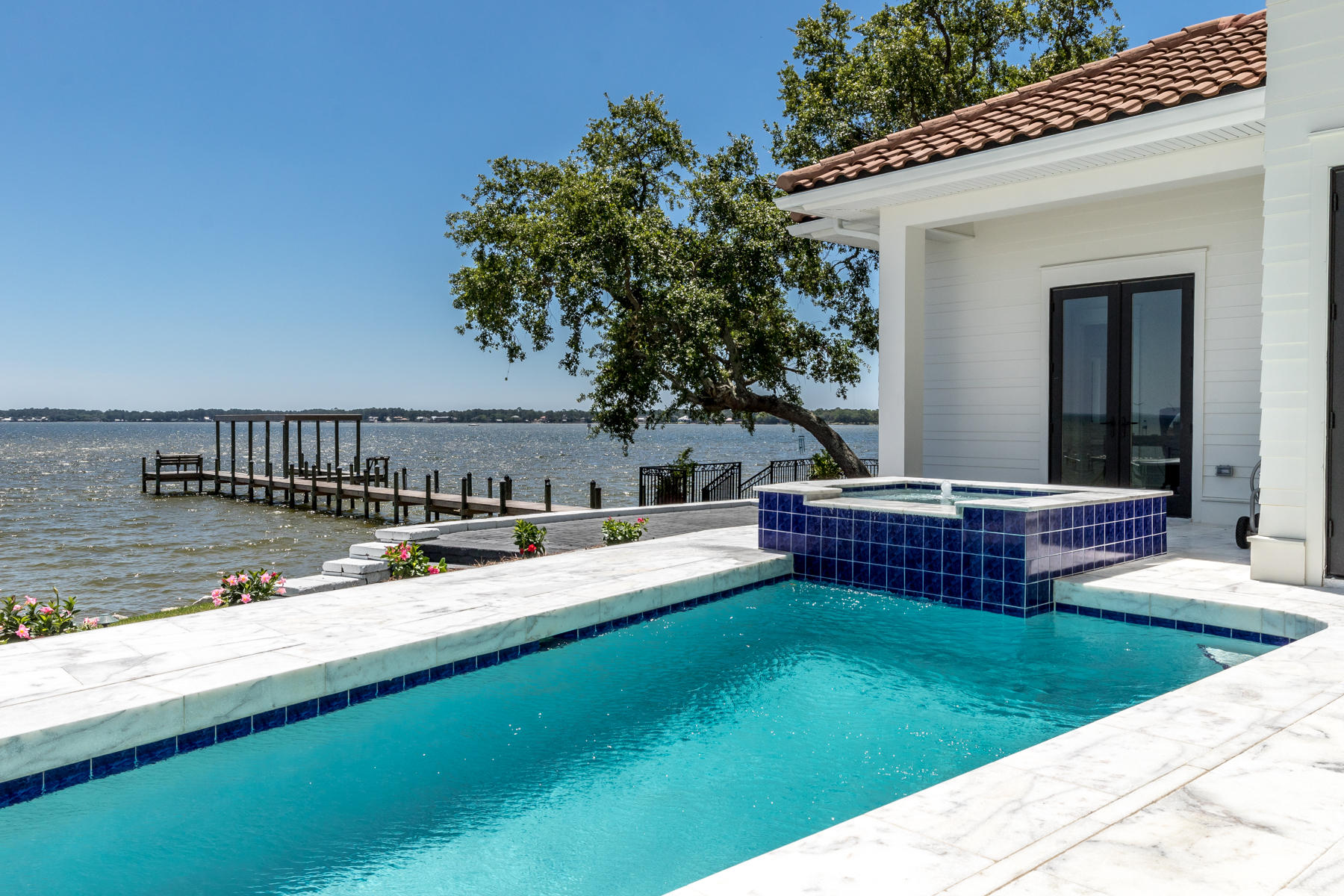 DRIFTWOOD ESTATES - Residential