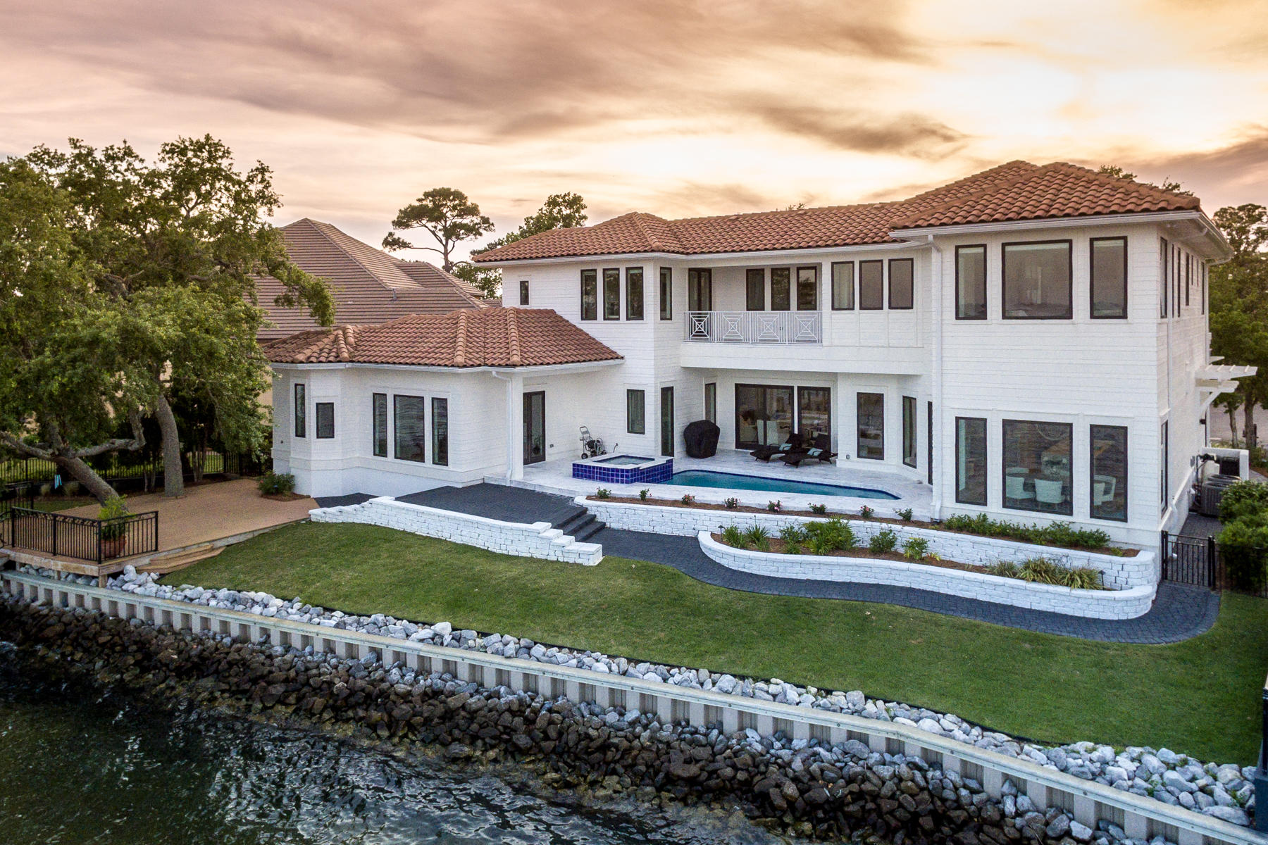 DRIFTWOOD ESTATES - Residential