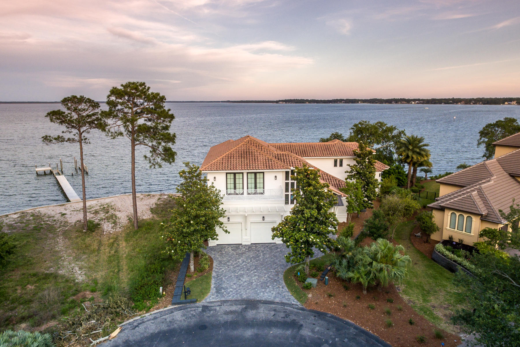 DRIFTWOOD ESTATES - Residential