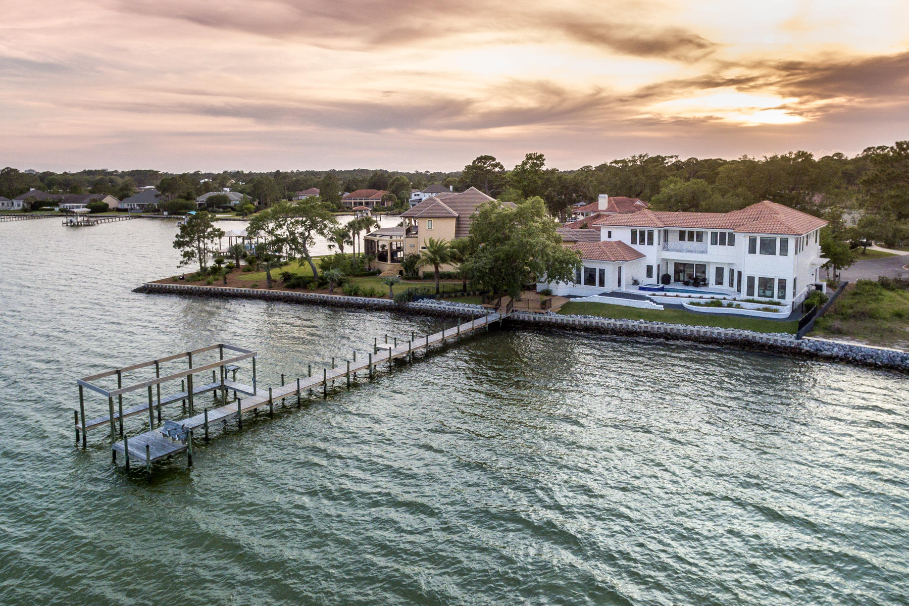 DRIFTWOOD ESTATES - Residential