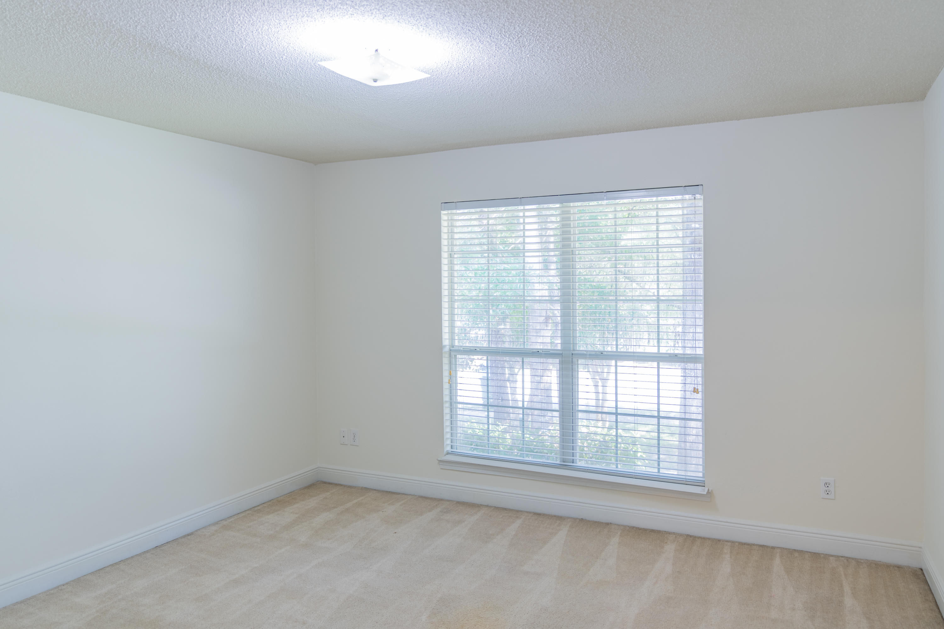 FOX VALLEY - Residential