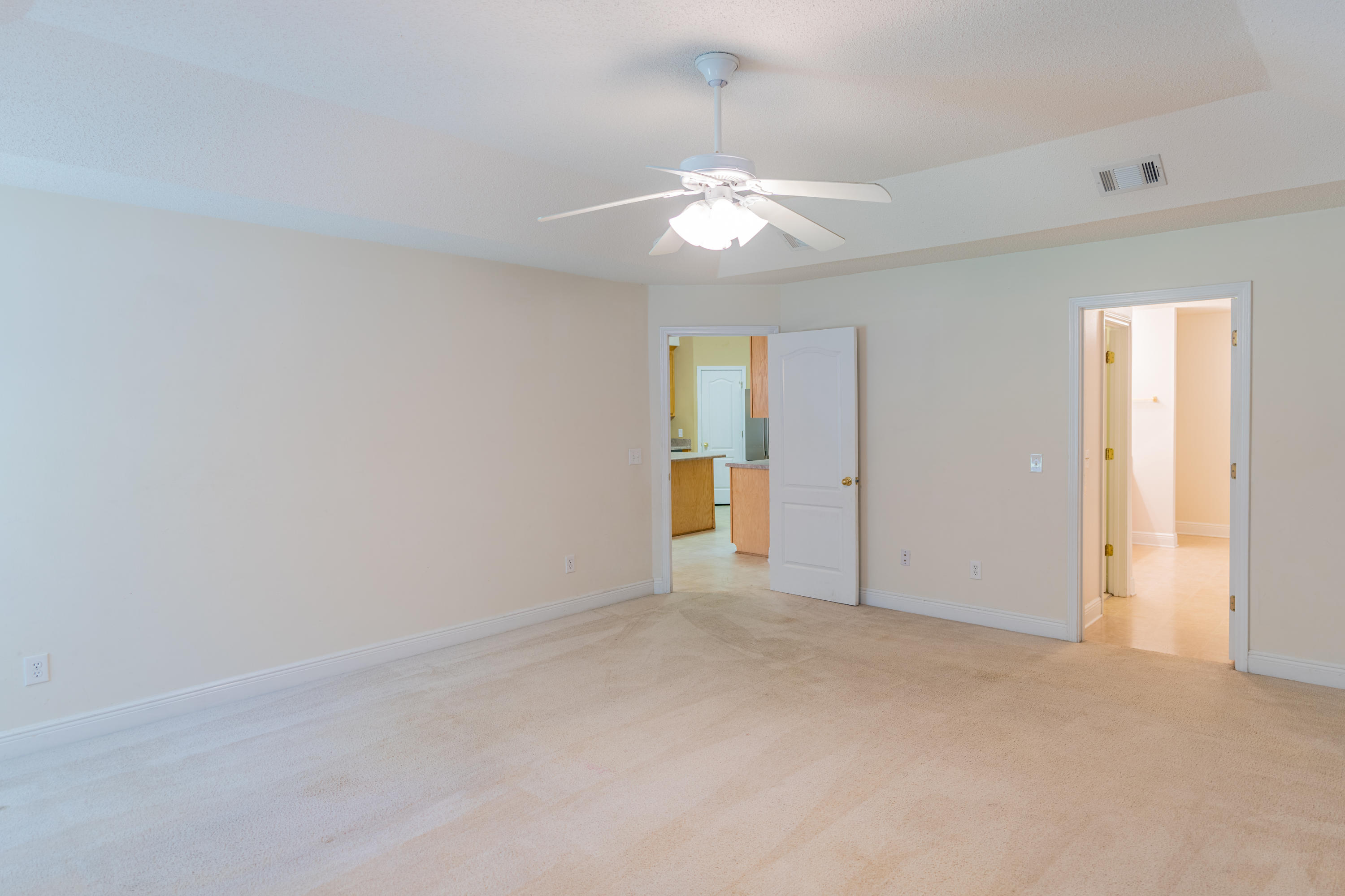 FOX VALLEY - Residential