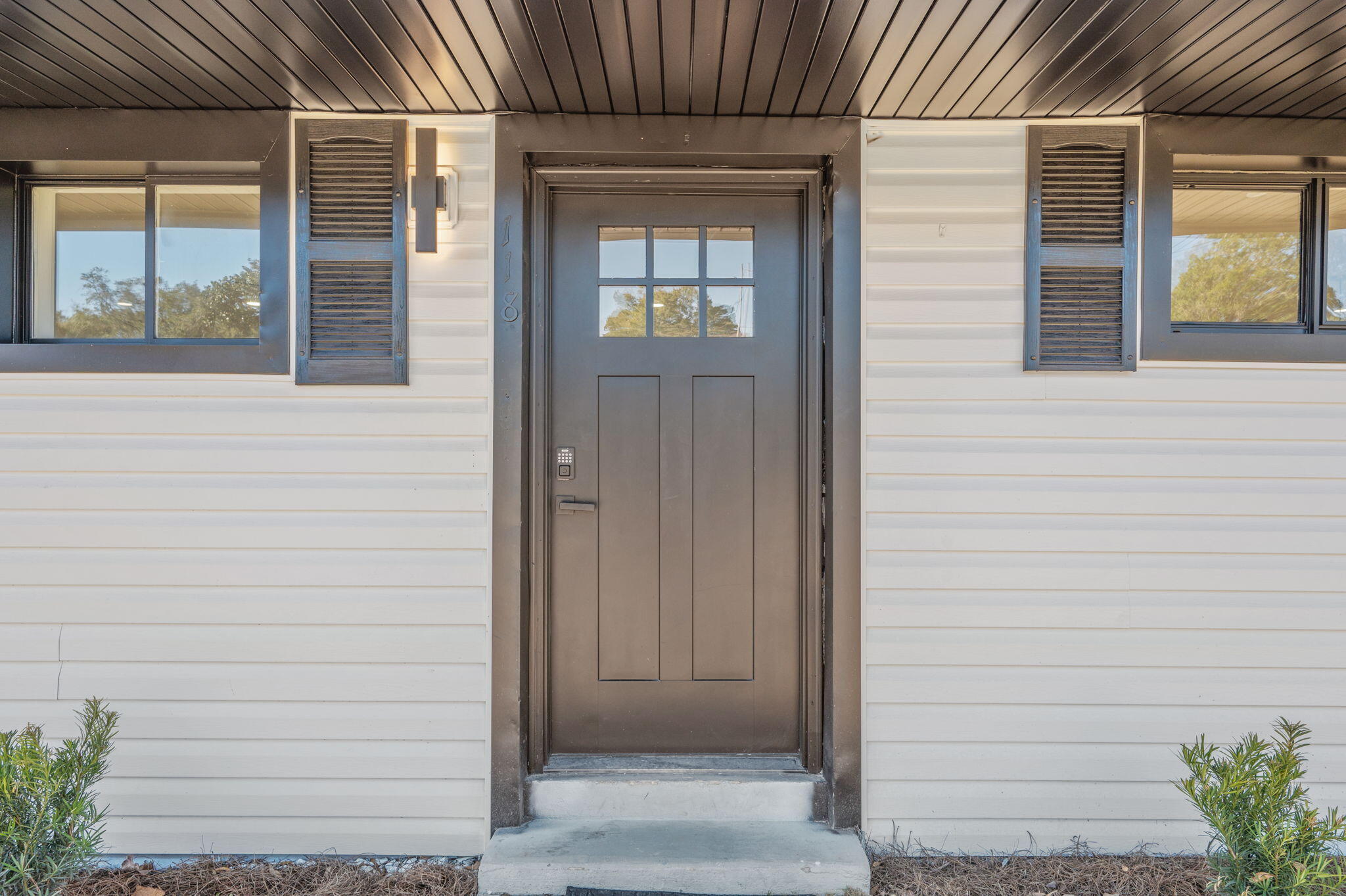 ELLIOTTS POINT 10TH ADDN - Residential