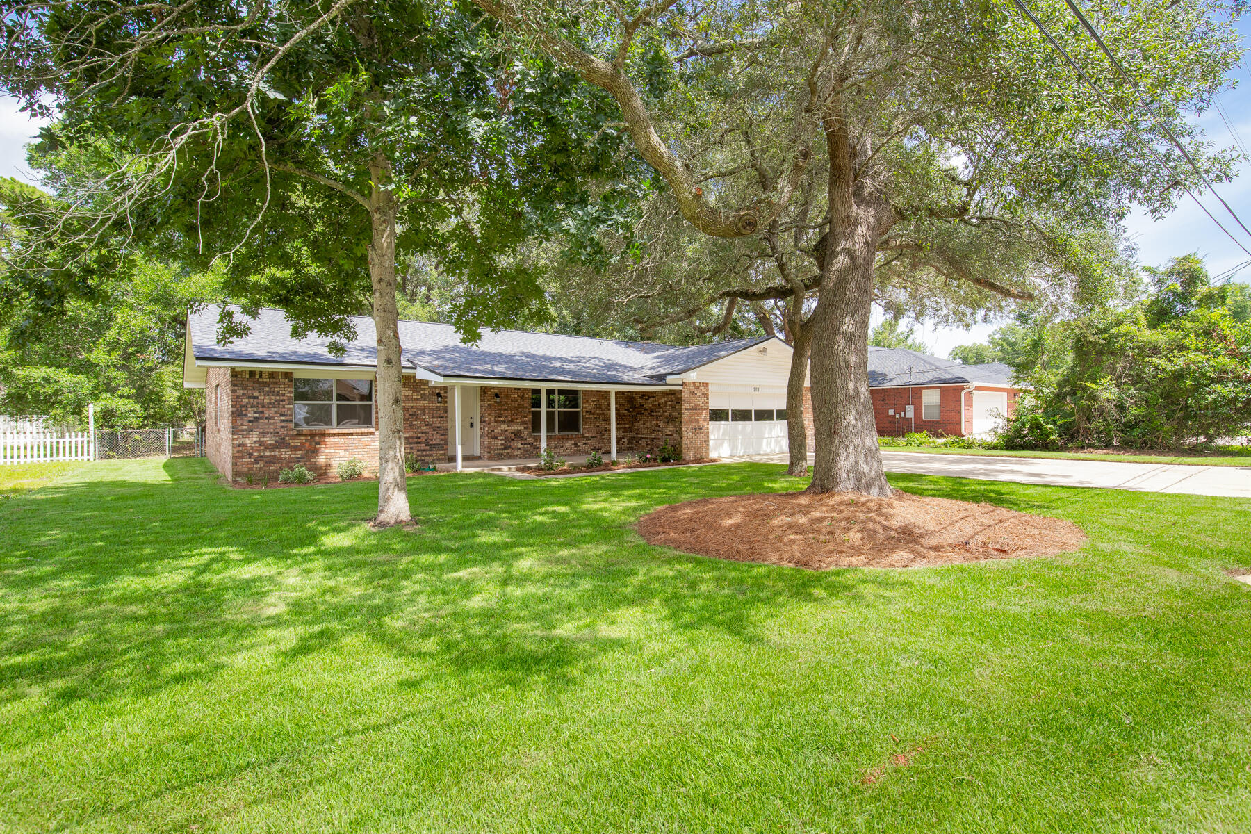 NO RECORDED SUBDIVISION - Residential