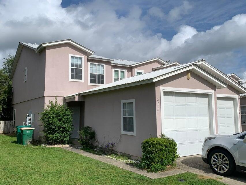3 Bedroom 2 and a half Bath Townhome for rent in Navarre. Quiet community off of HWY 87. Please contact Navarre Beach Realty at 850-936-0700 or come by the office at 8666 Navarre Parkway in the Winn Dixie Shopping Center for more information. Property will be available June 1, 2025.