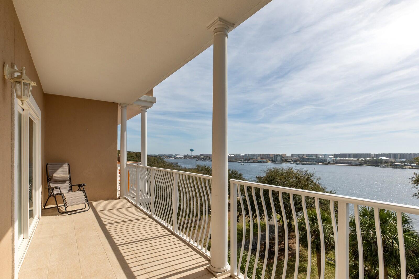 Indianola on the Water - Residential