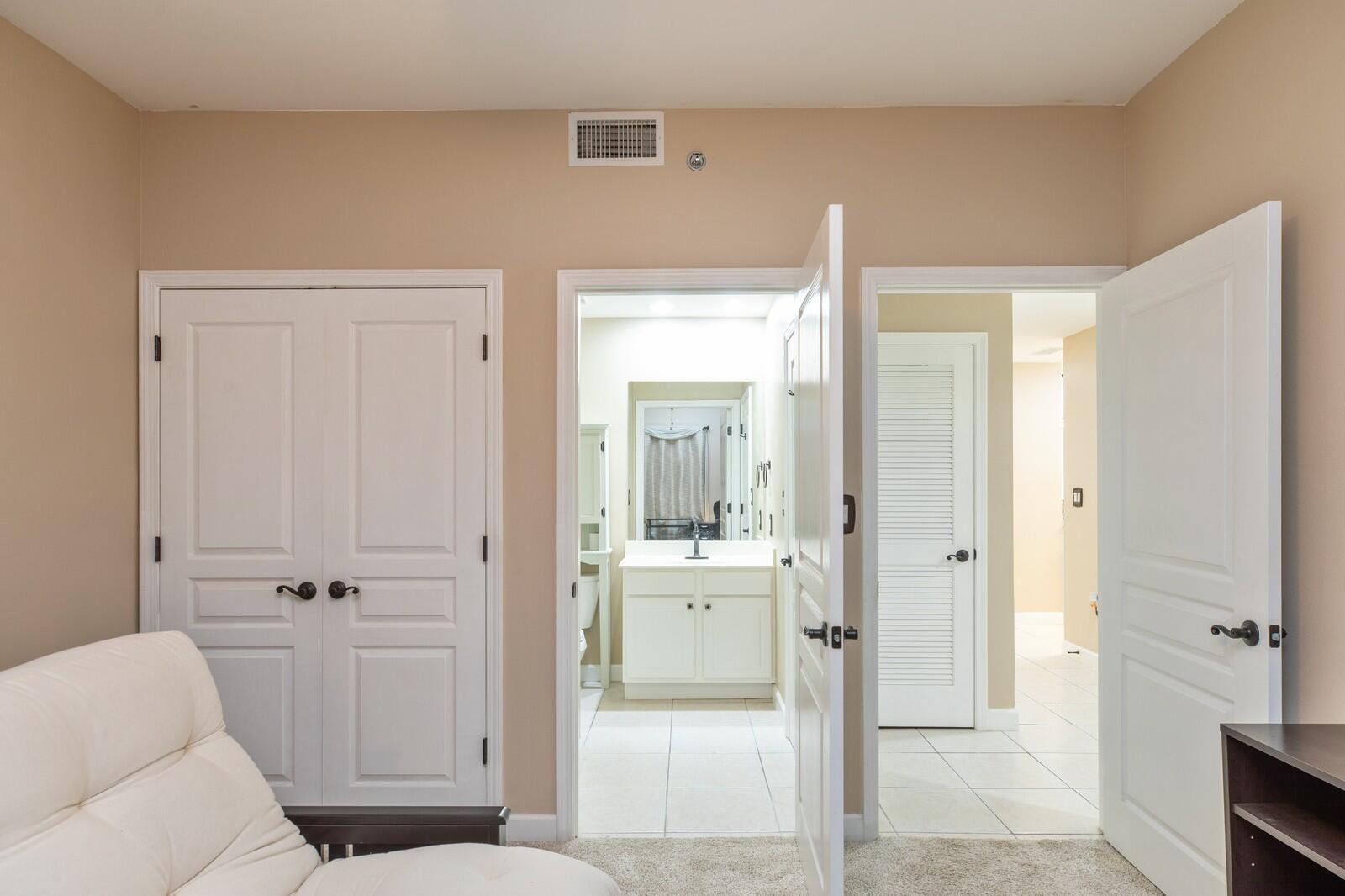 Indianola on the Water - Residential