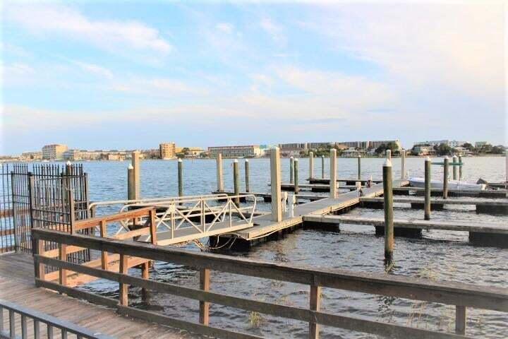 Indianola on the Water - Residential