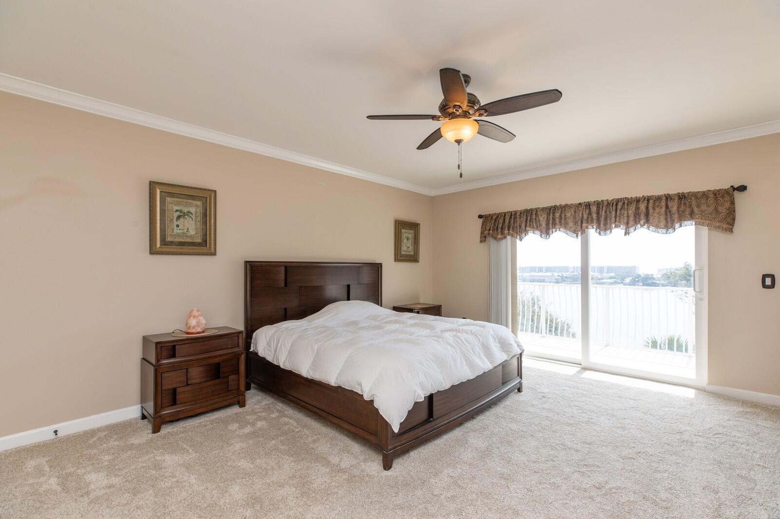 Indianola on the Water - Residential