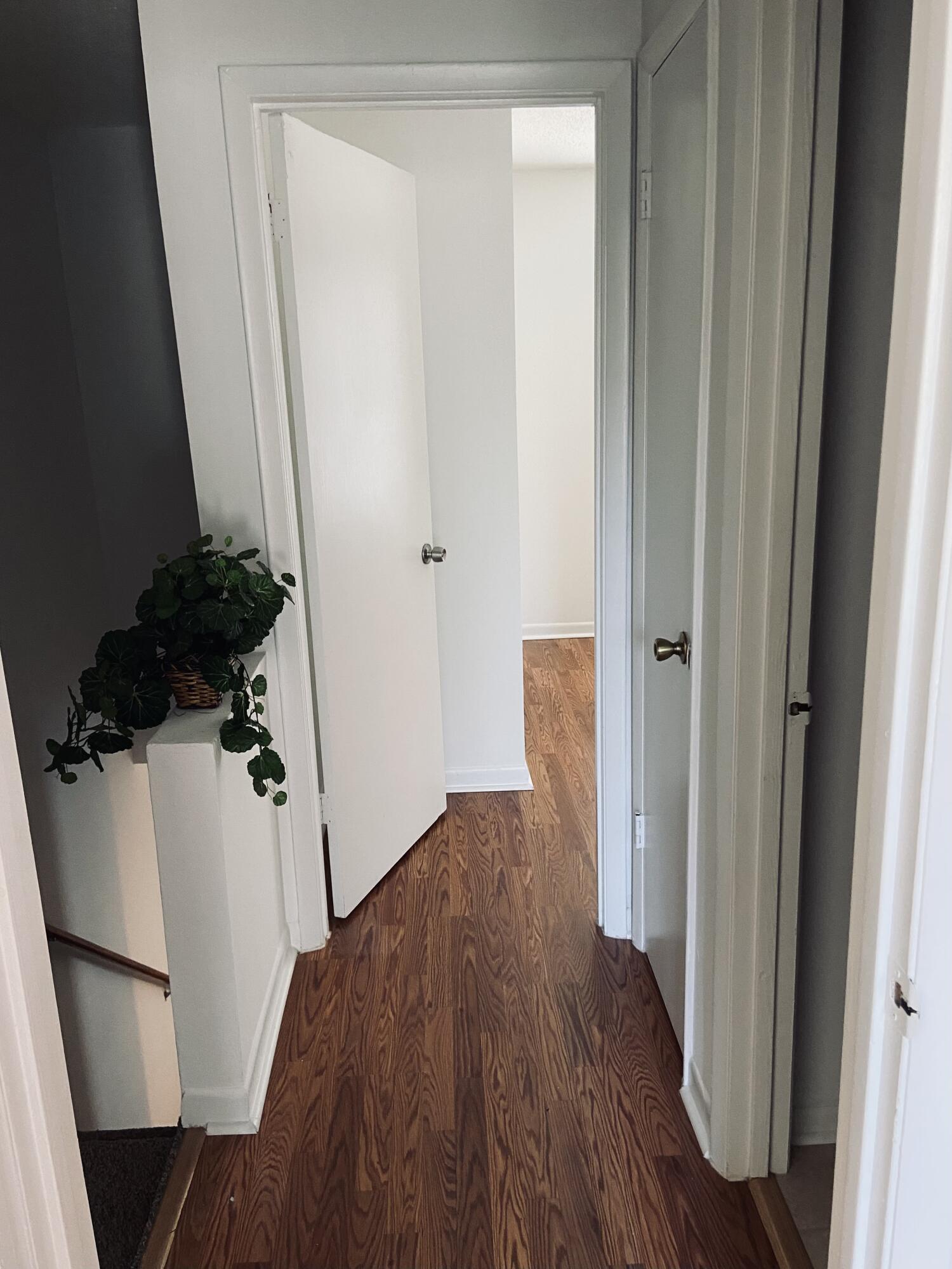 VIKING MANOR PH 1 - Residential