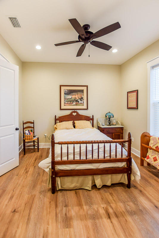 Lafayette Creek Landing - Residential