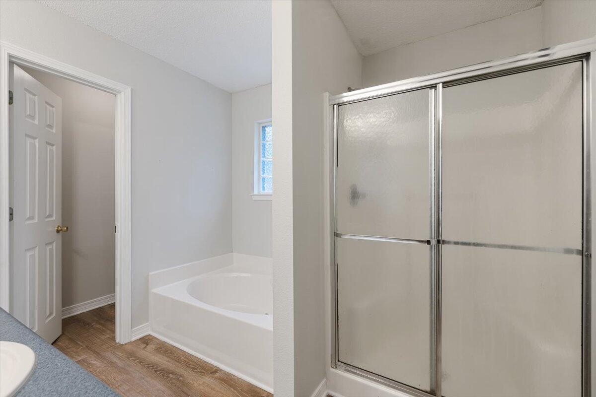 HIDDEN SHORES - Residential