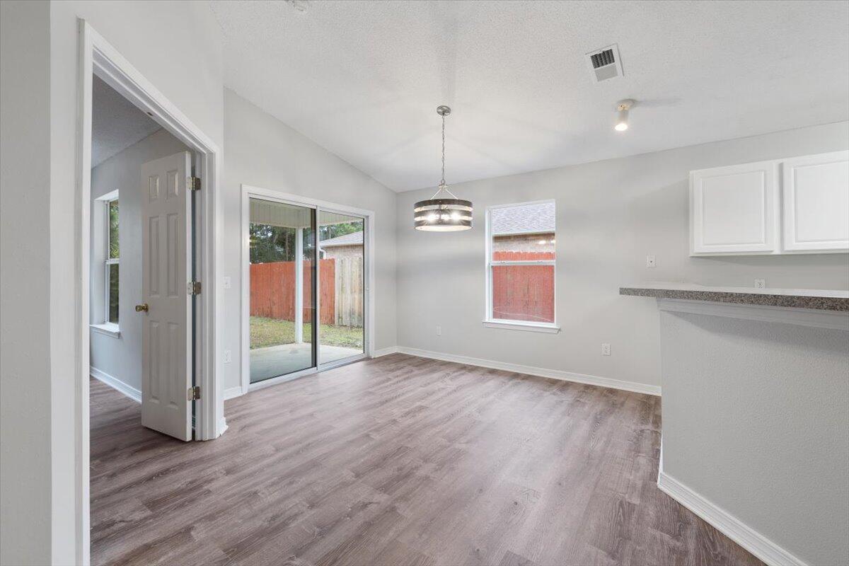 HIDDEN SHORES - Residential