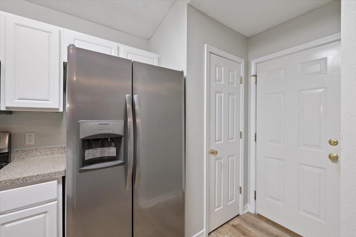 HIDDEN SHORES - Residential