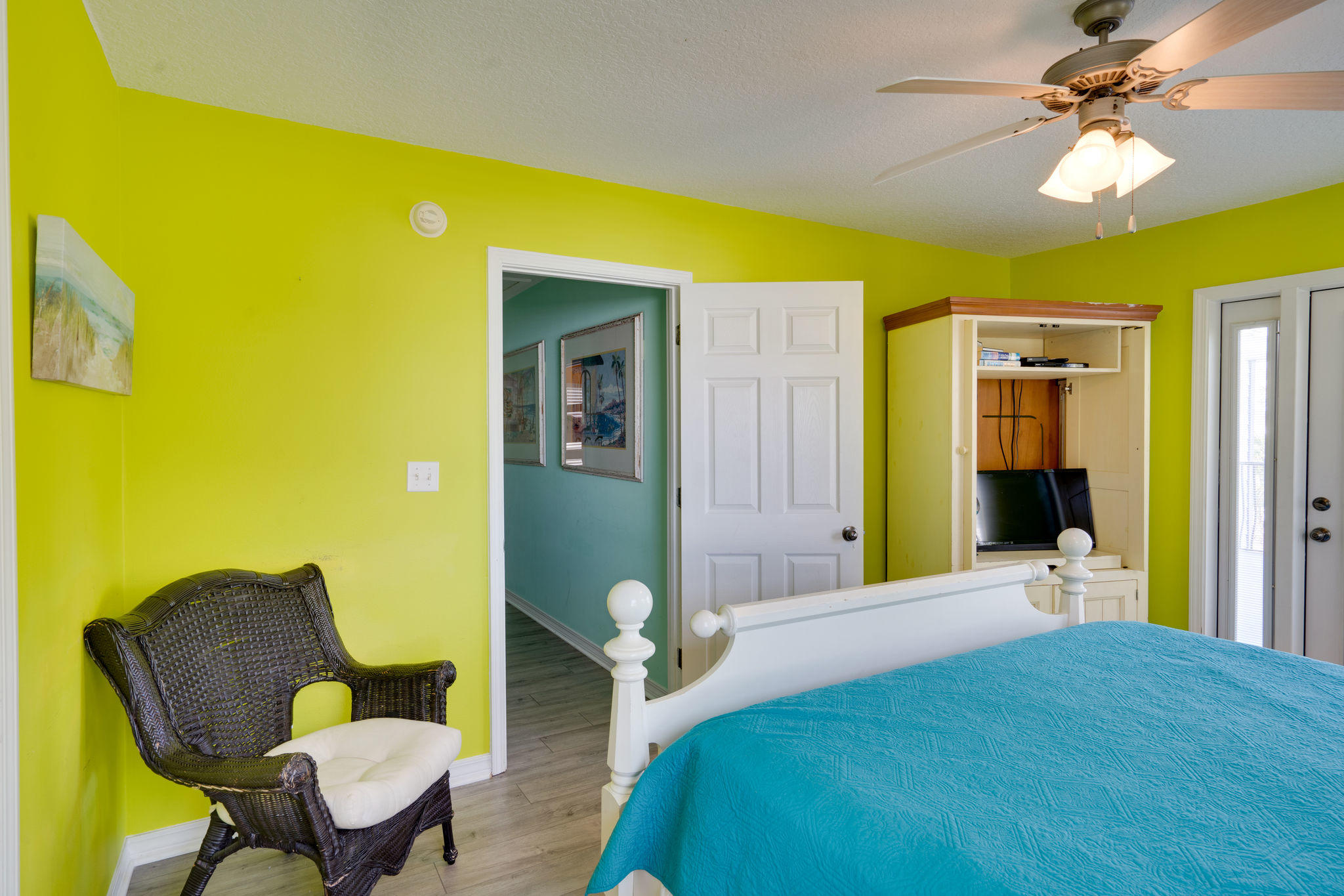 CRYSTAL BEACH - Residential