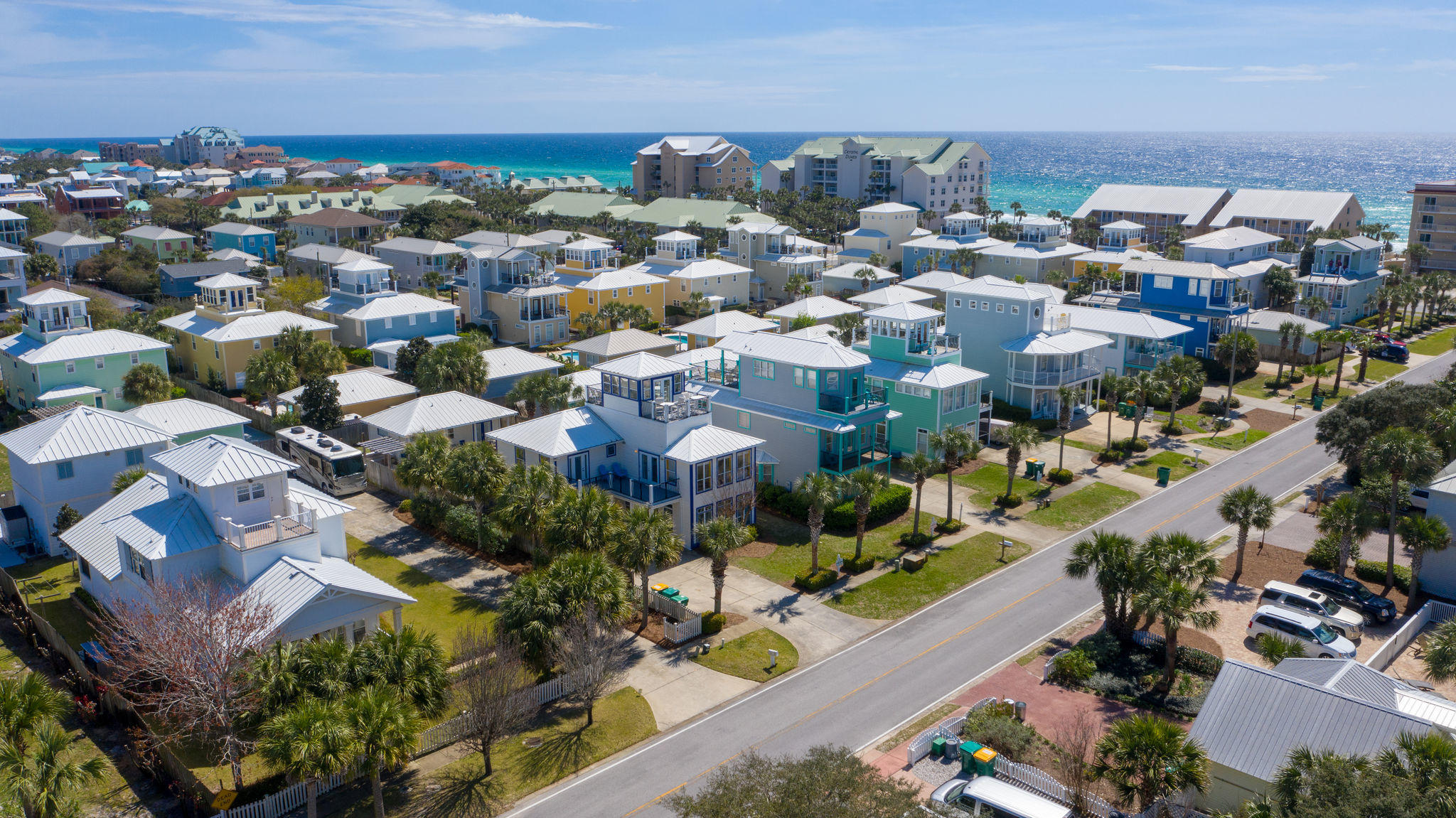 CRYSTAL BEACH - Residential