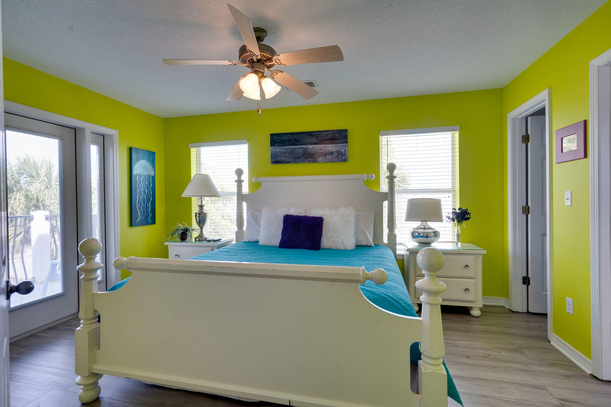 CRYSTAL BEACH - Residential