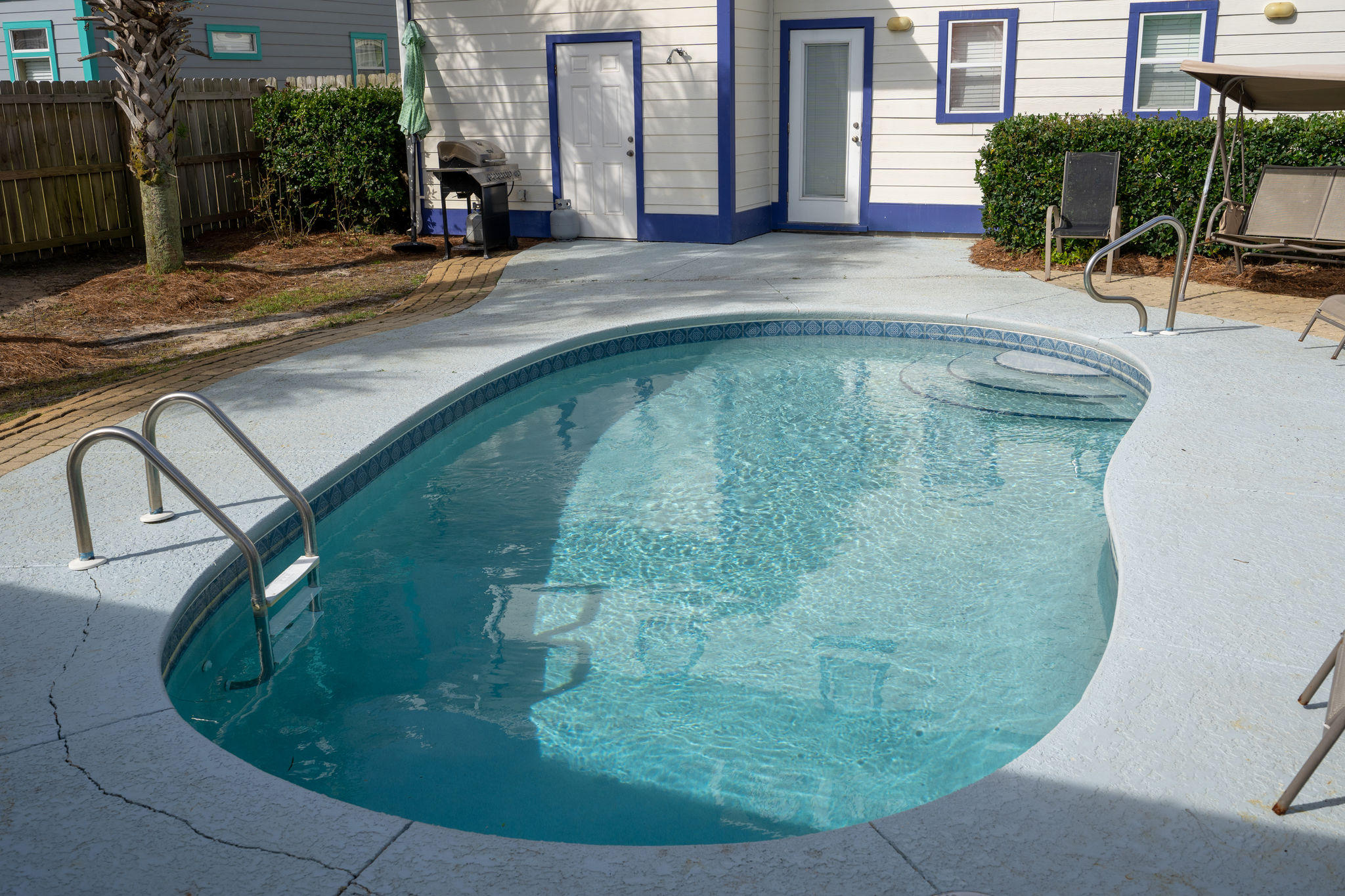 CRYSTAL BEACH - Residential