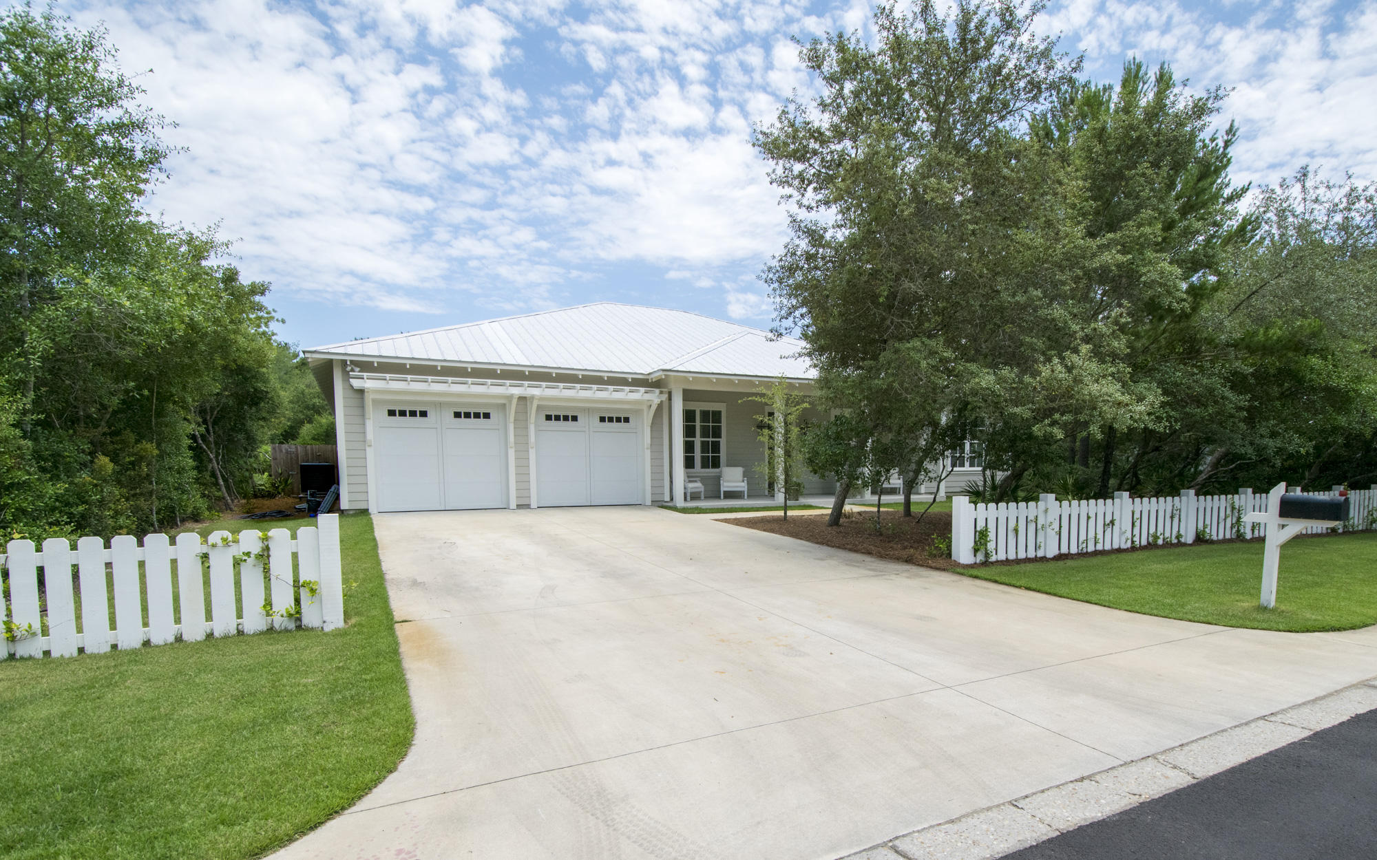 SEABREEZE - Residential