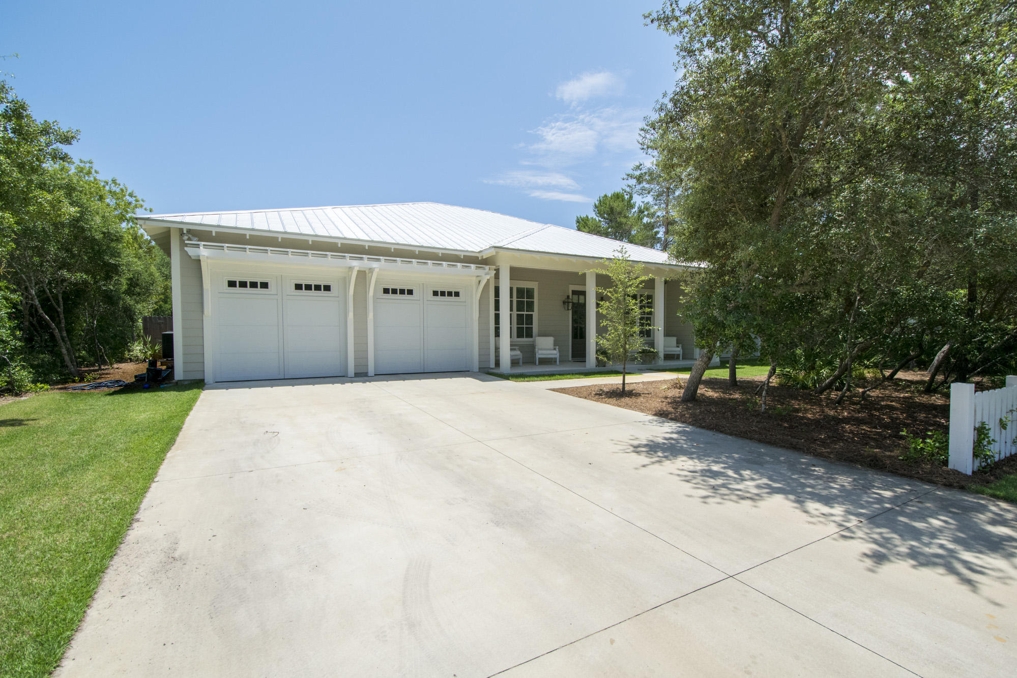 SEABREEZE - Residential