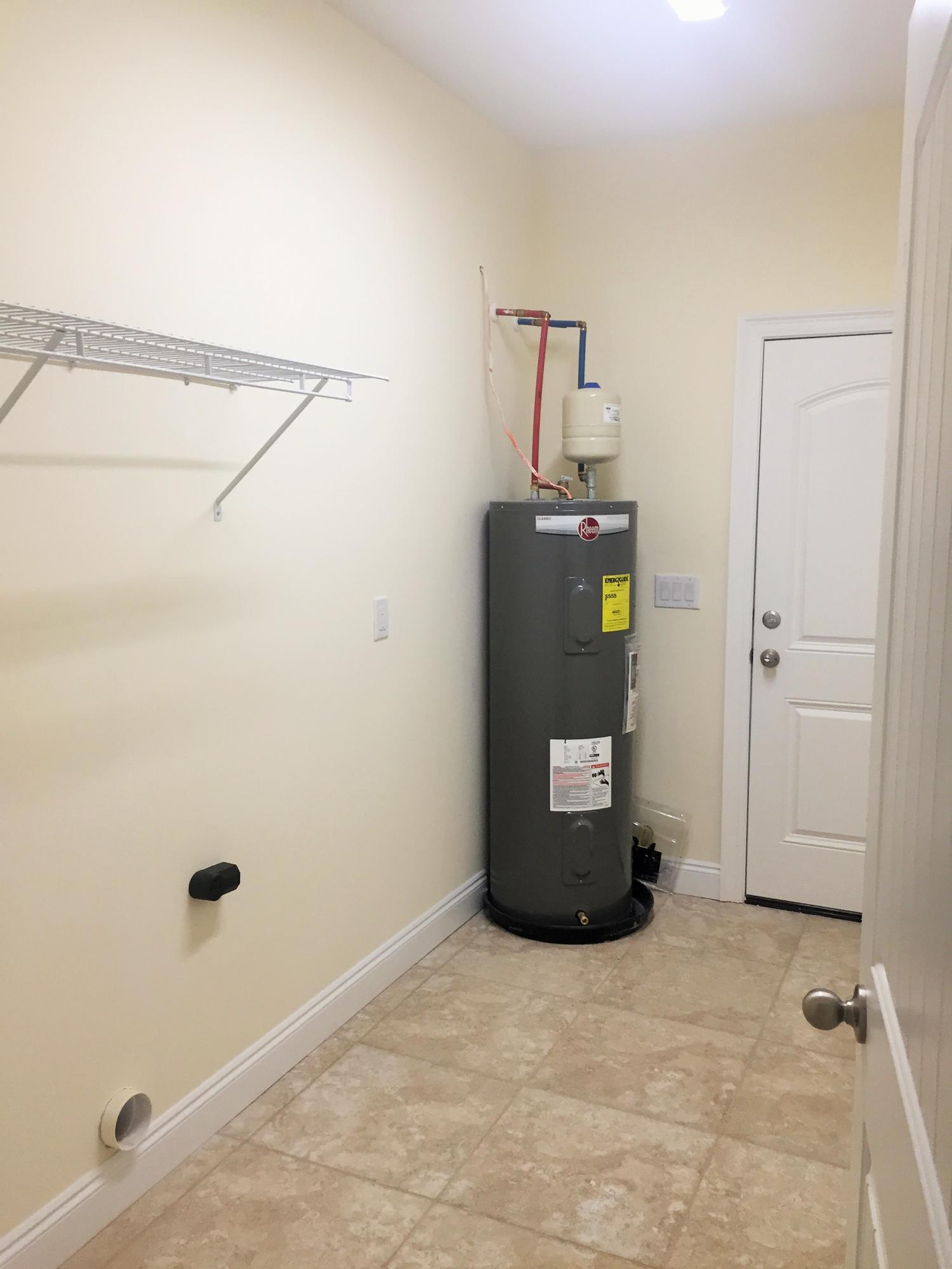 NAVARRE S/D 1ST ADDN - Residential