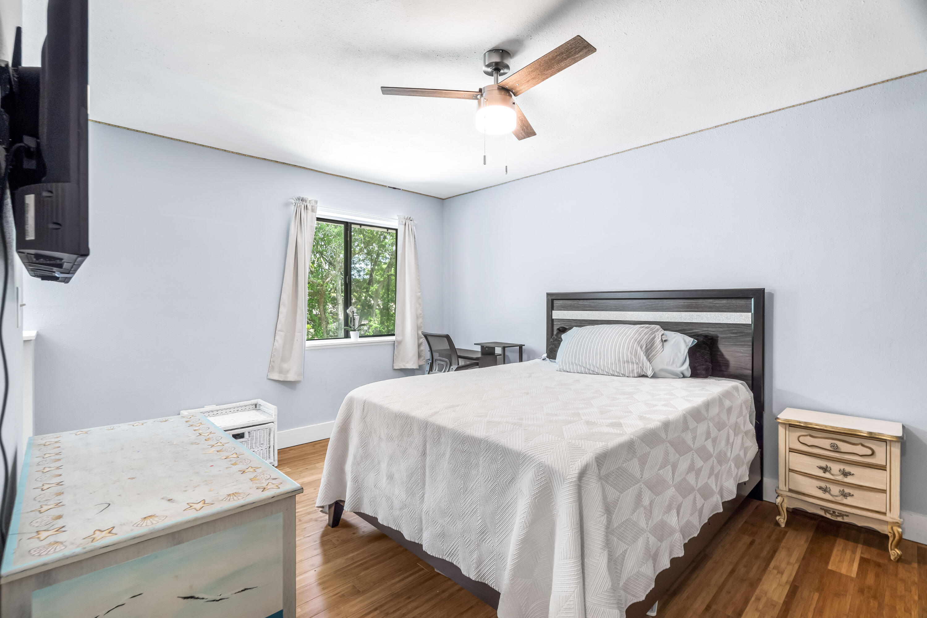 LAGRANGE SHORES - Residential