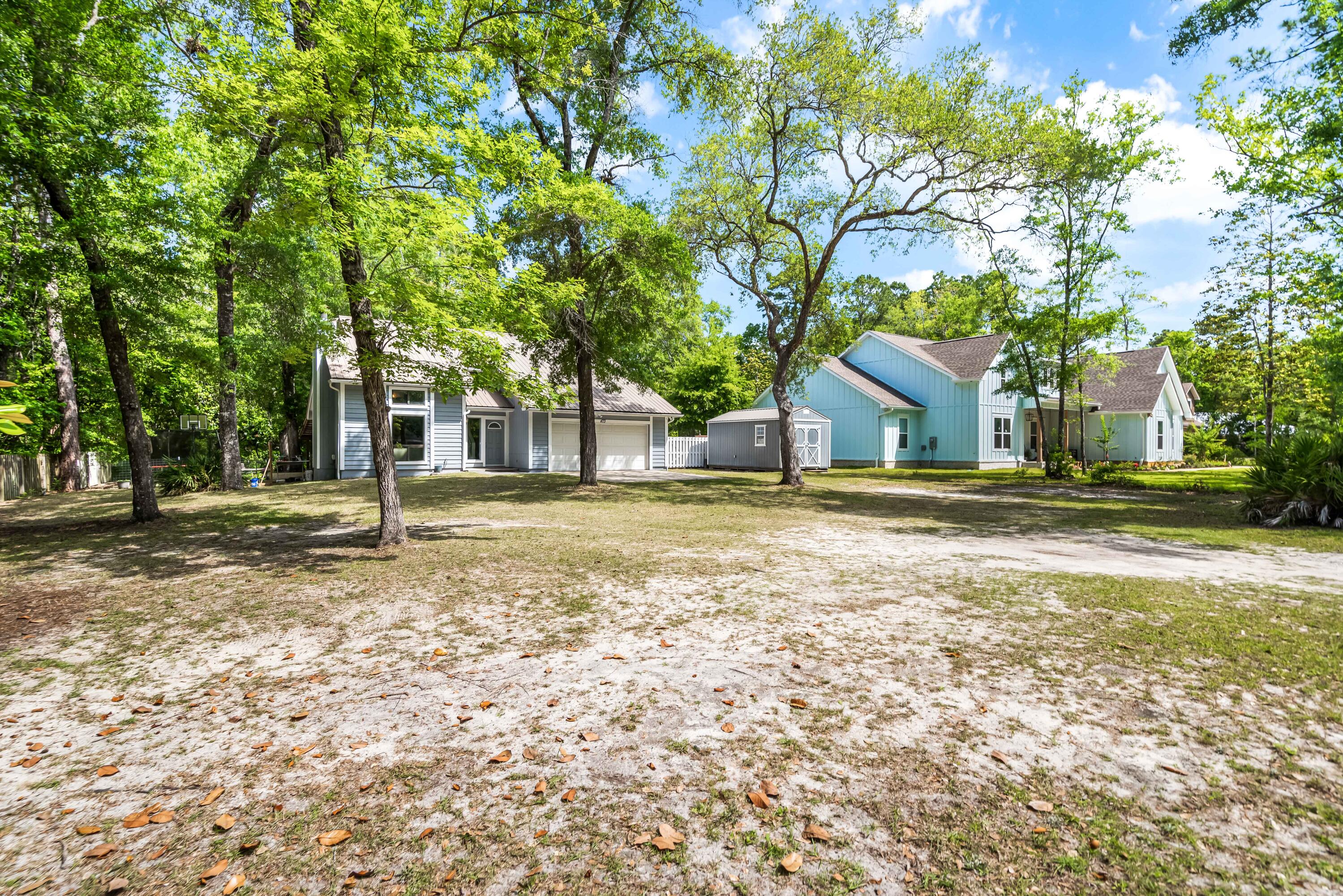 LAGRANGE SHORES - Residential