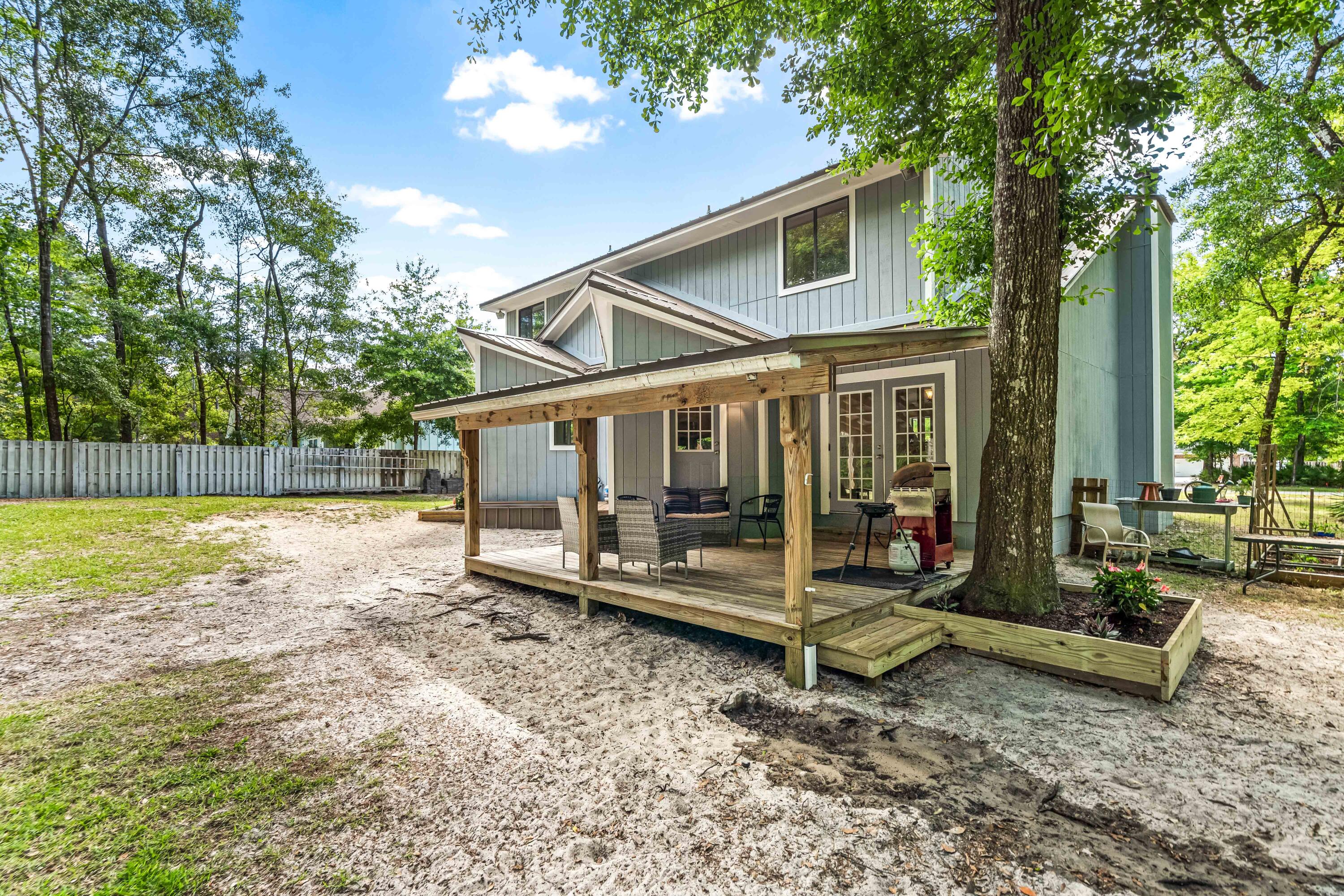 LAGRANGE SHORES - Residential