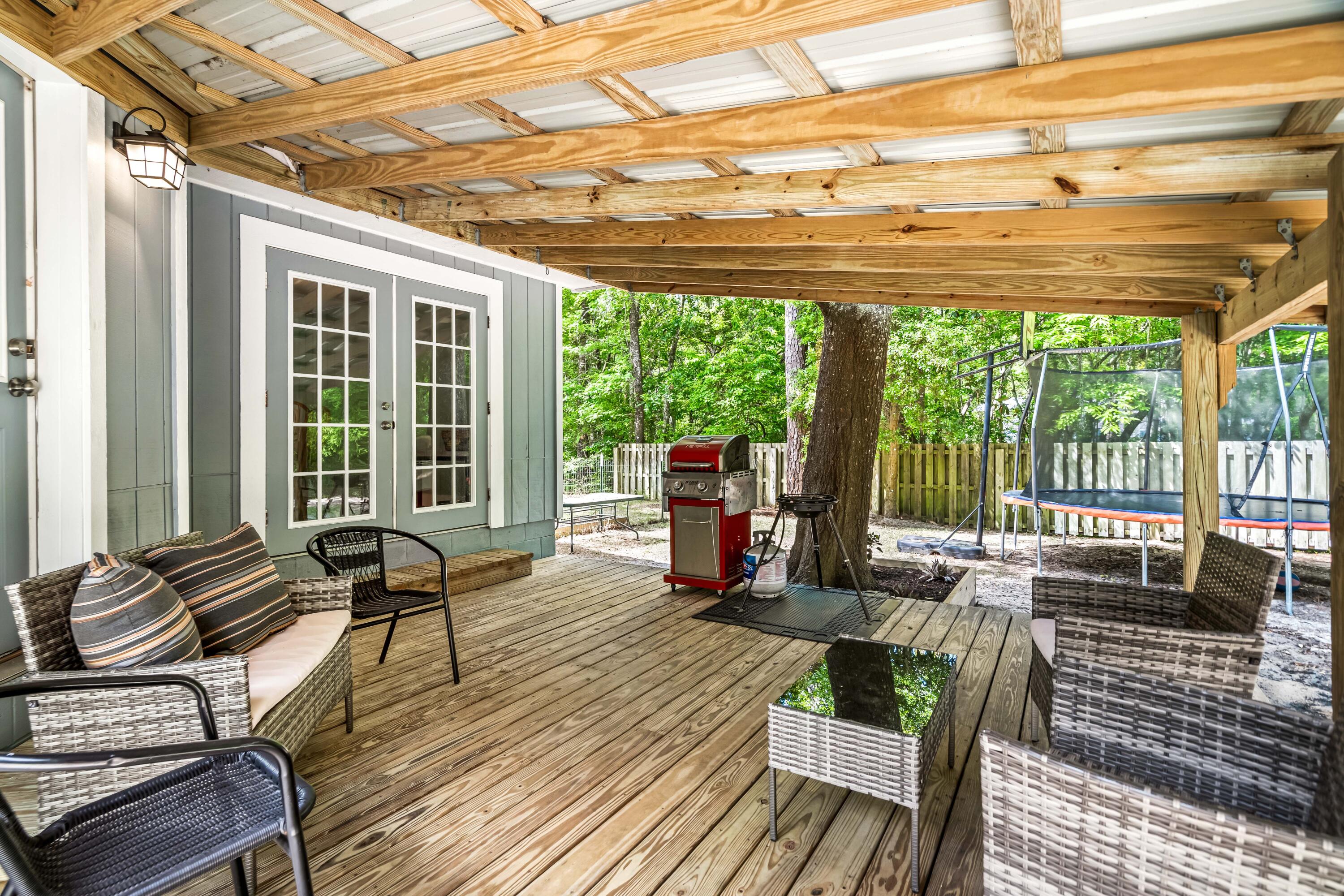 LAGRANGE SHORES - Residential