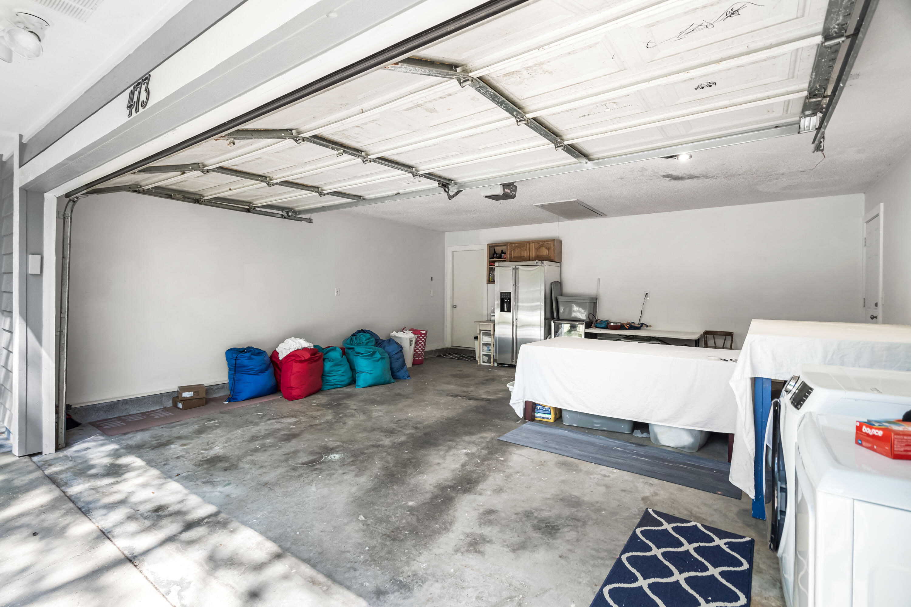 LAGRANGE SHORES - Residential