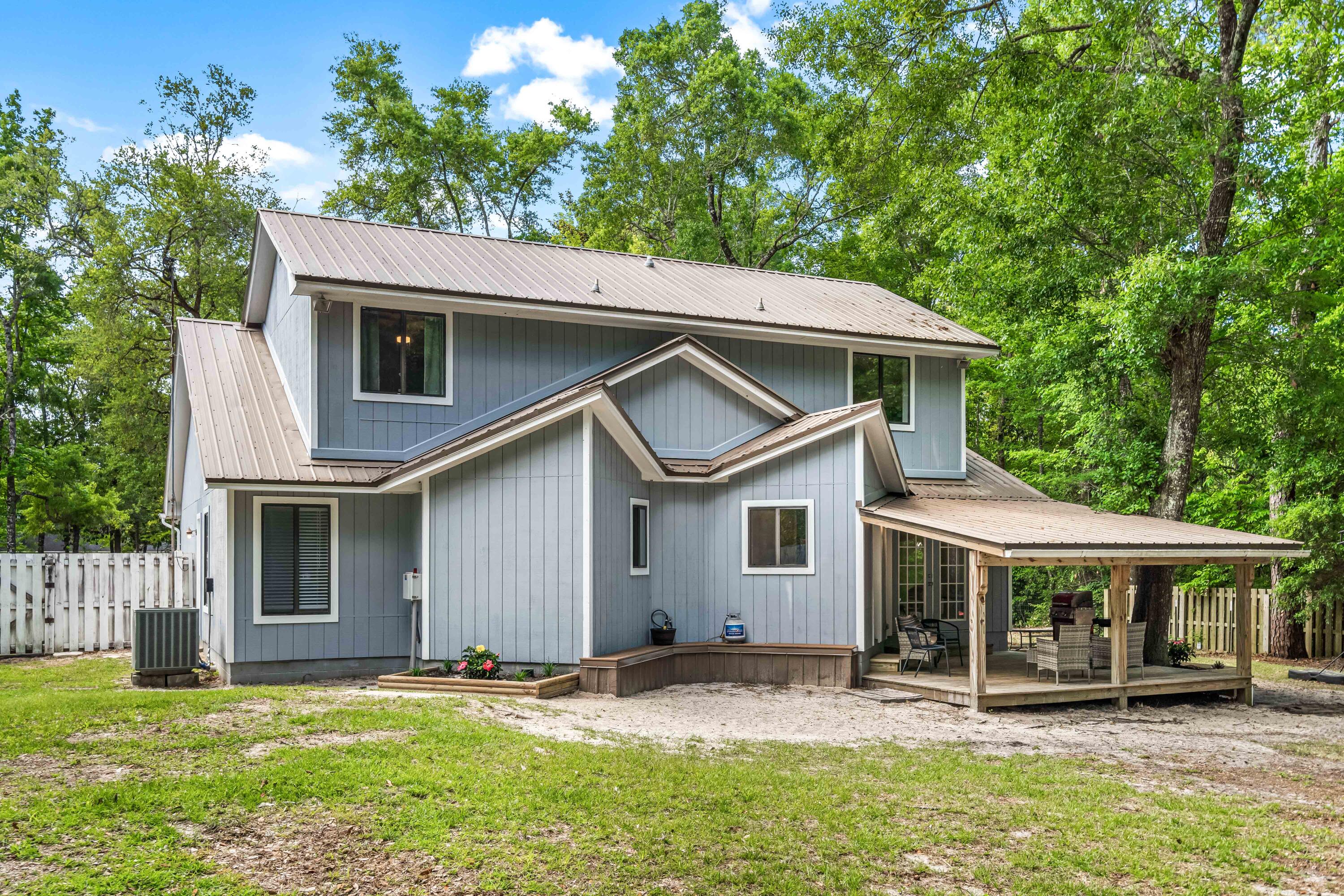 LAGRANGE SHORES - Residential