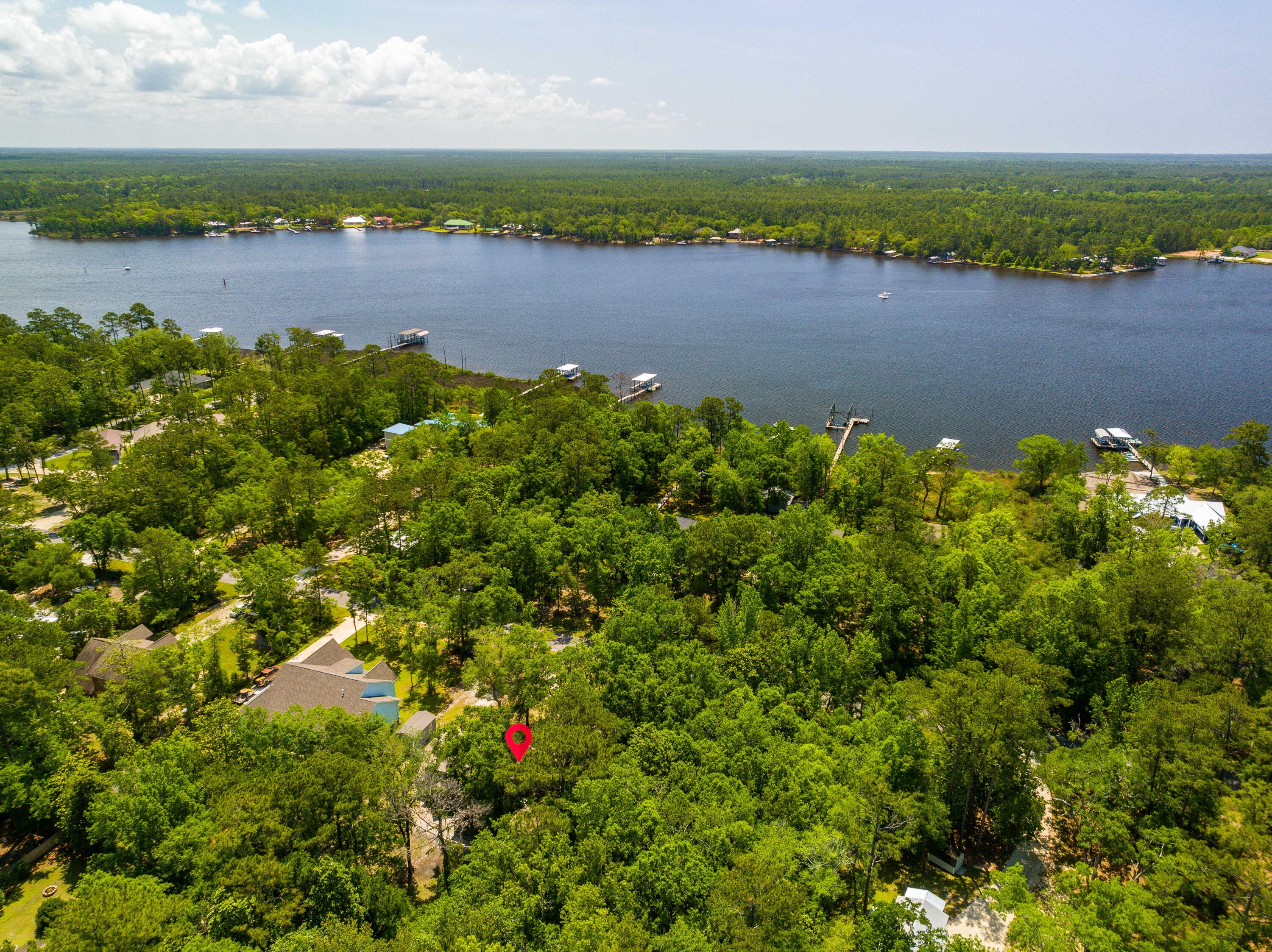 LAGRANGE SHORES - Residential