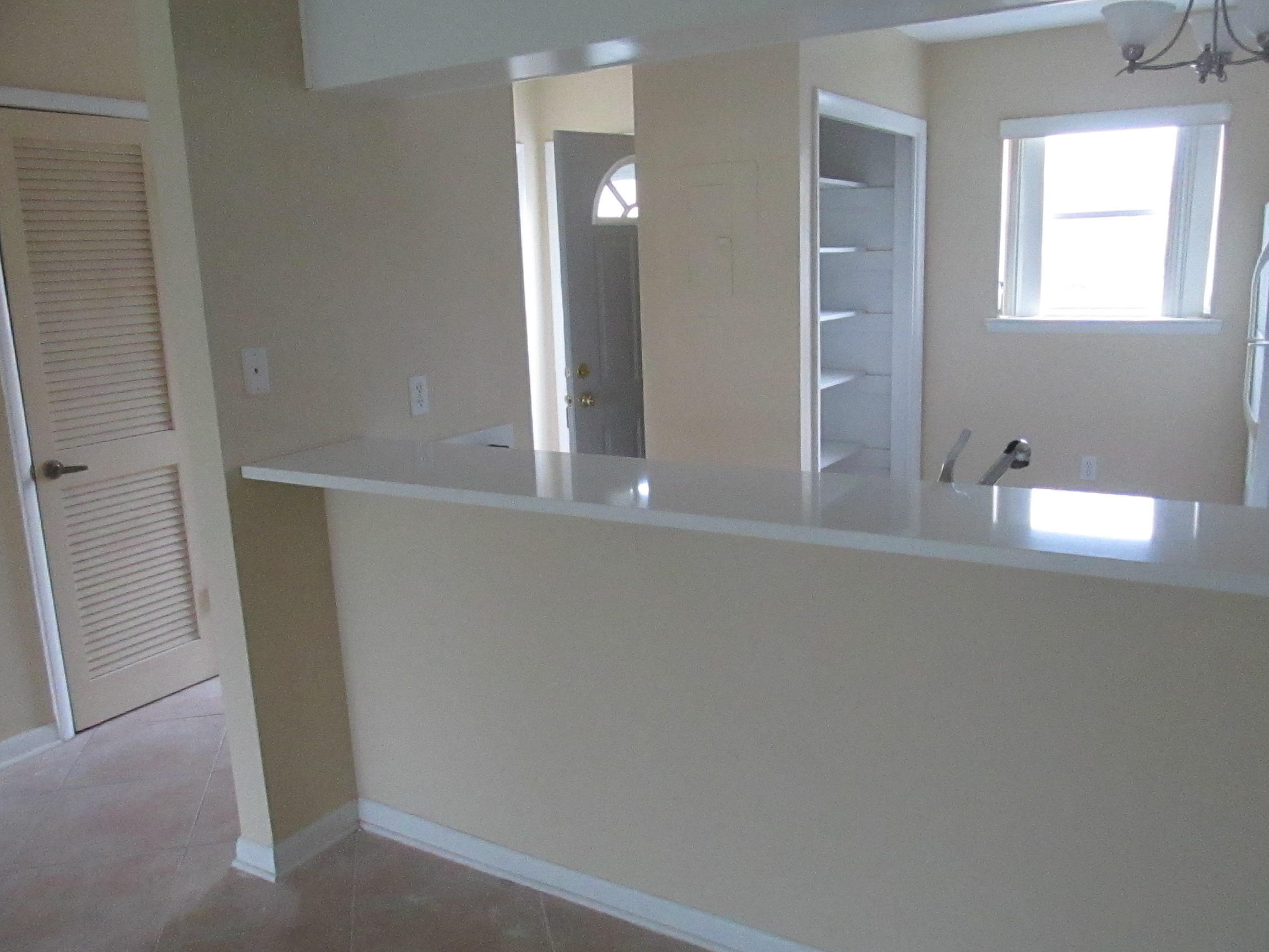 SUMMERHOUSE T/H - Residential Lease