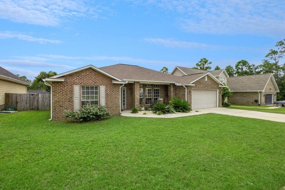 DUGGAN POND ESTATES - Residential Lease