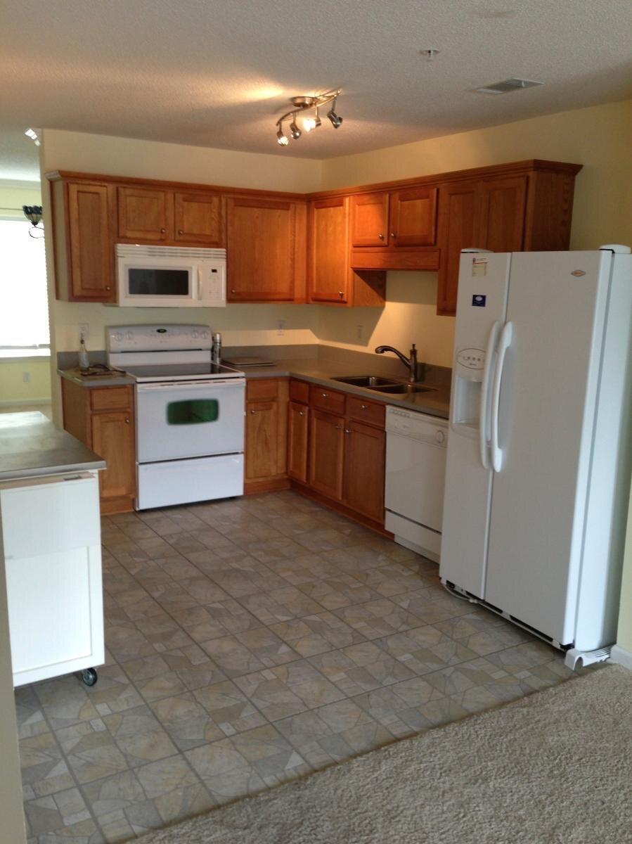 ROLLING PINES - Residential