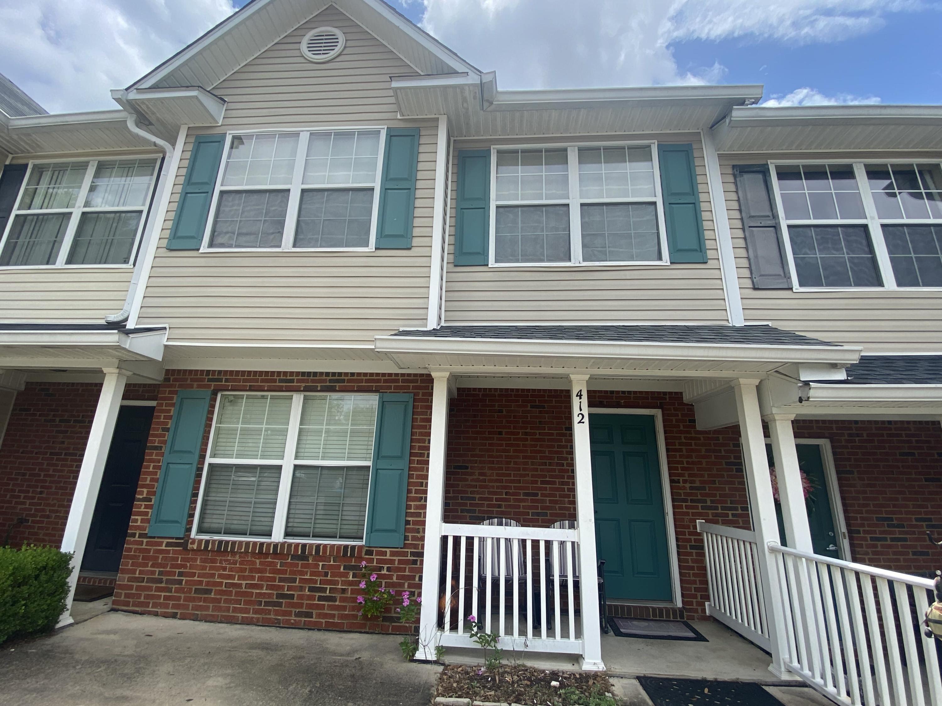 ROLLING PINES - Residential