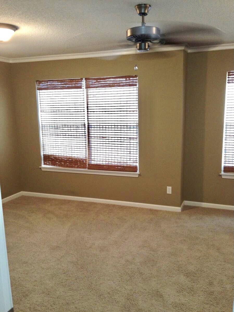 ROLLING PINES - Residential