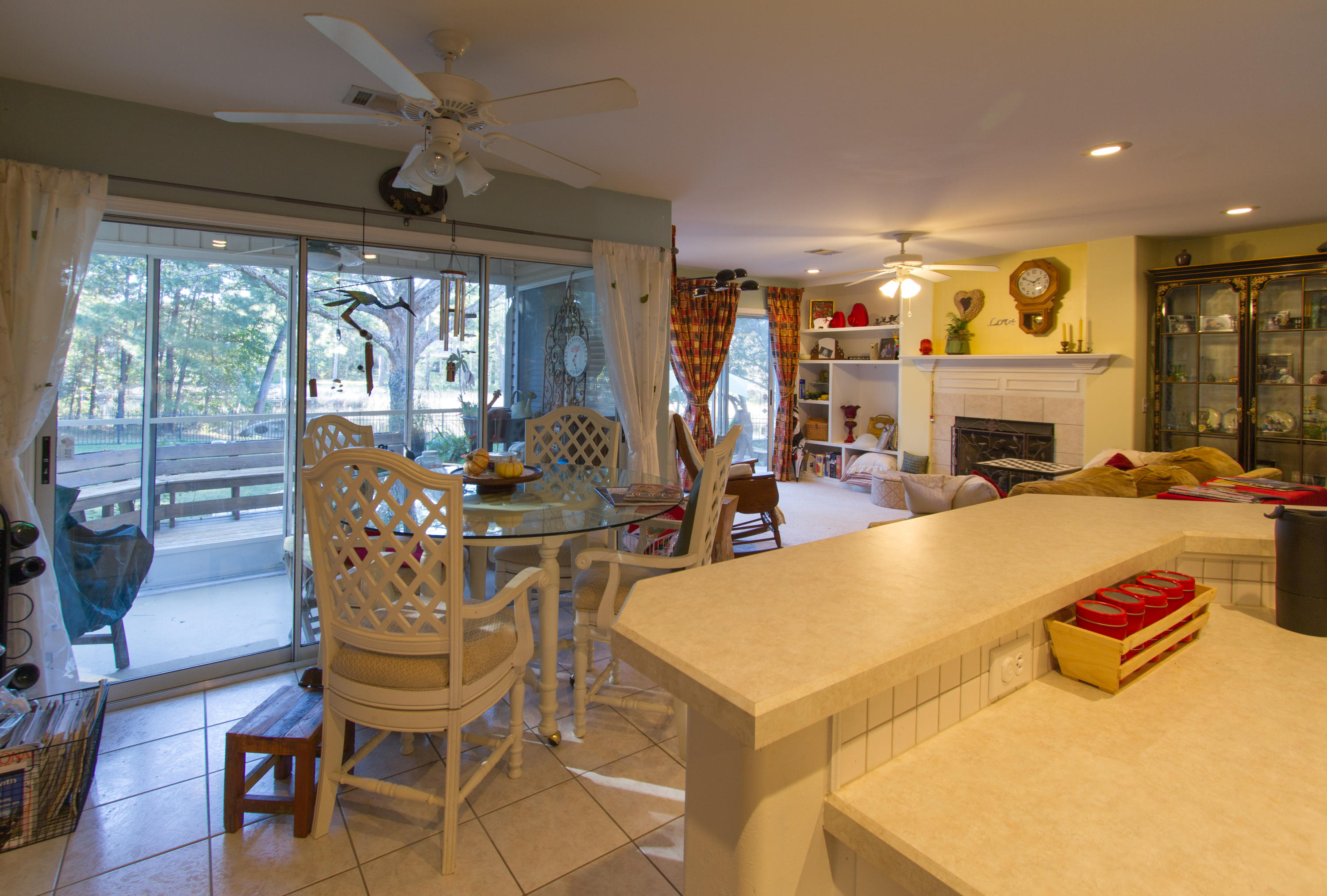 PINEWOOD ESTATES - Residential